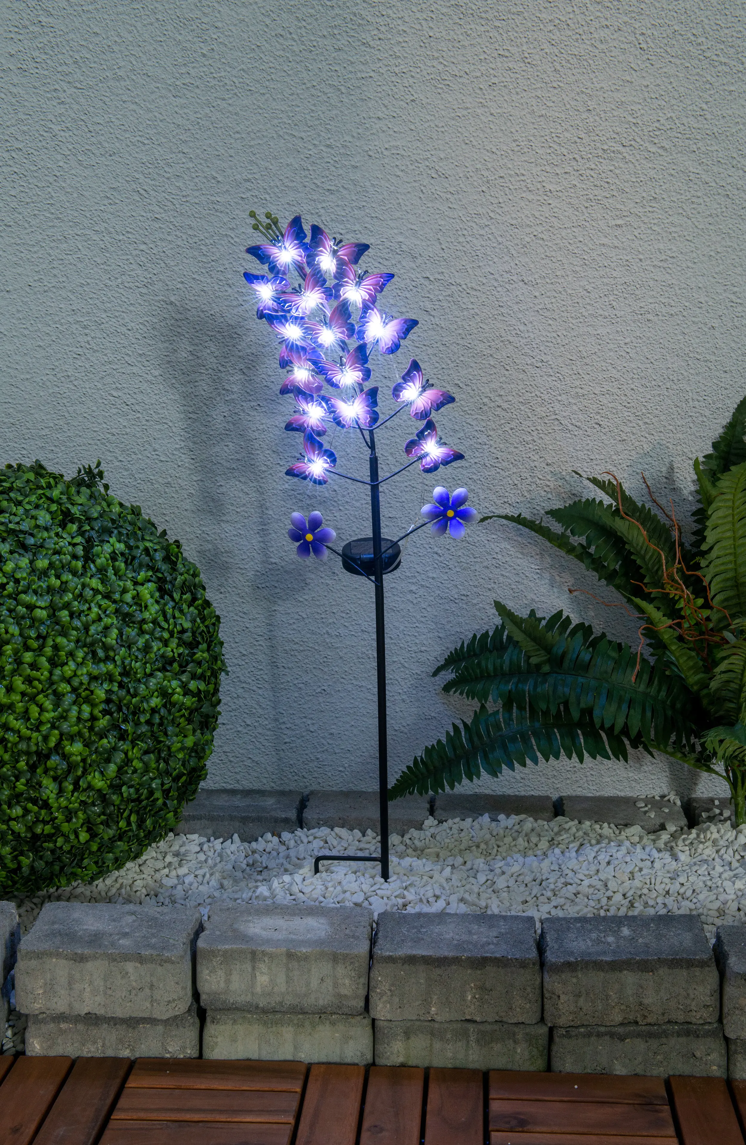 Light & More LED Solar-Erdspieß Viola violett 76 cm kaltweiß