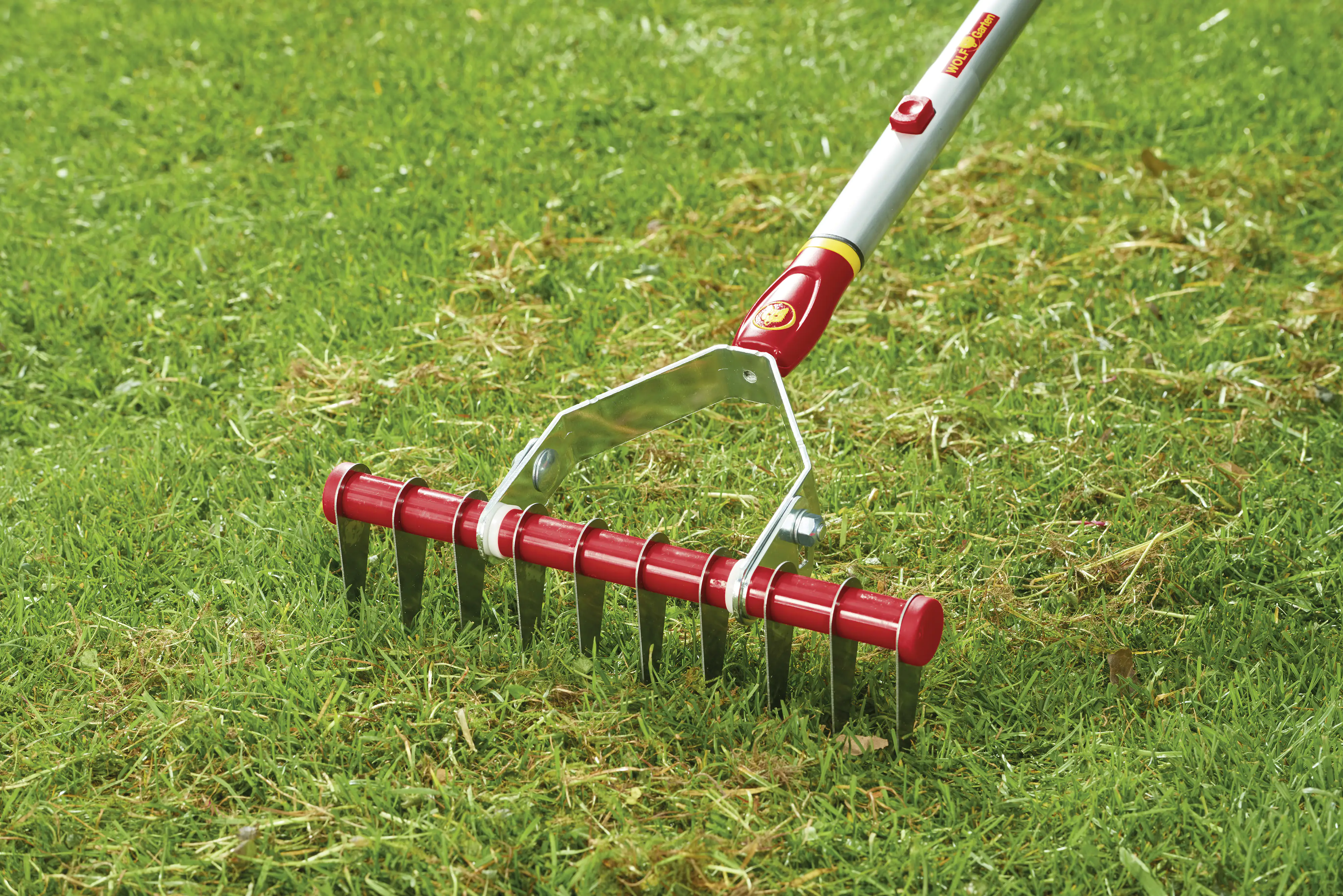 Wolf Garten Pendel-Vertikutierer Multi-Star UG-M3 30 cm Arbeitsbreite