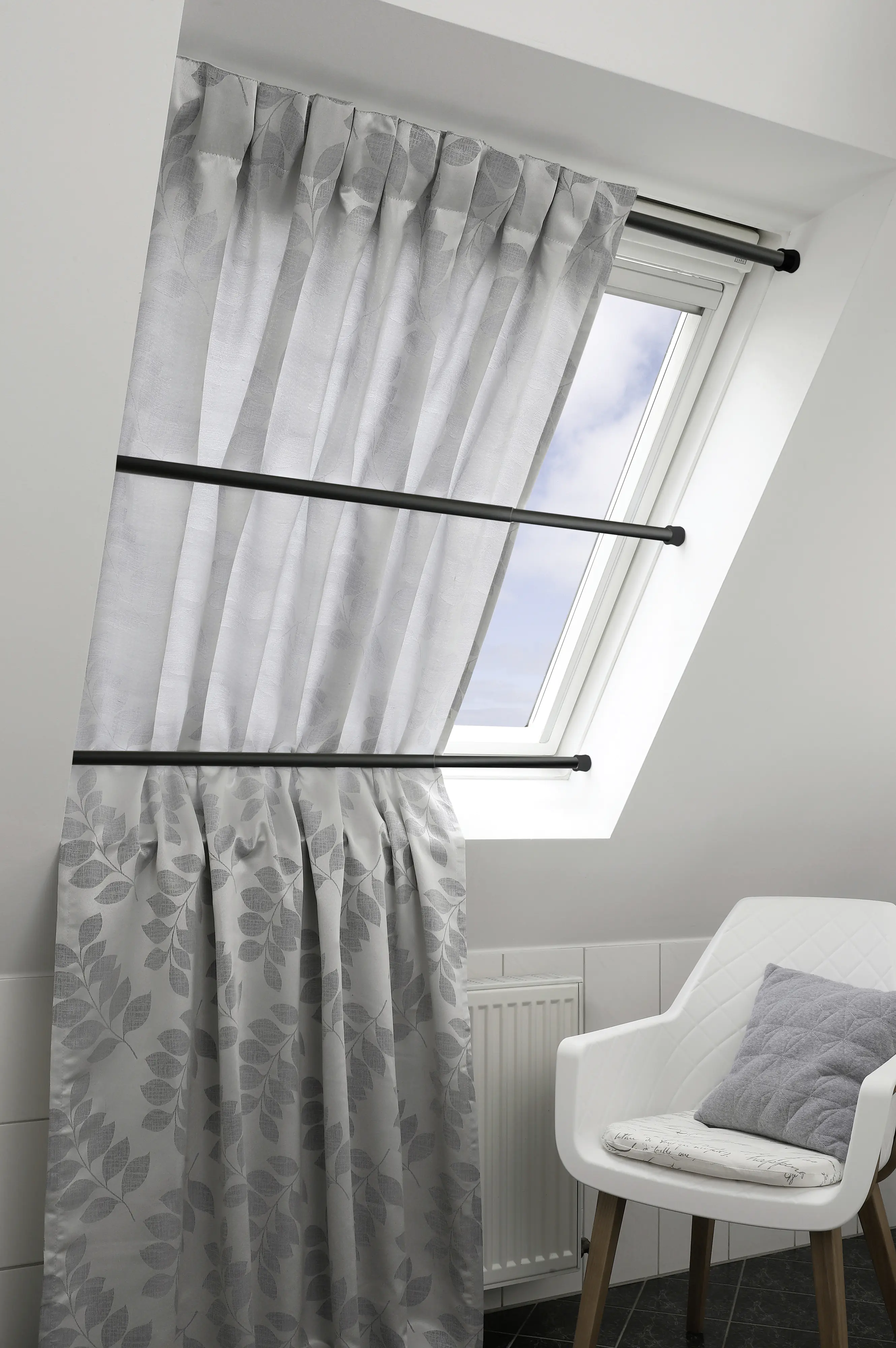 Gardinia Spannstange Ø 23-26 mm schwarz 90 cm - 140 cm