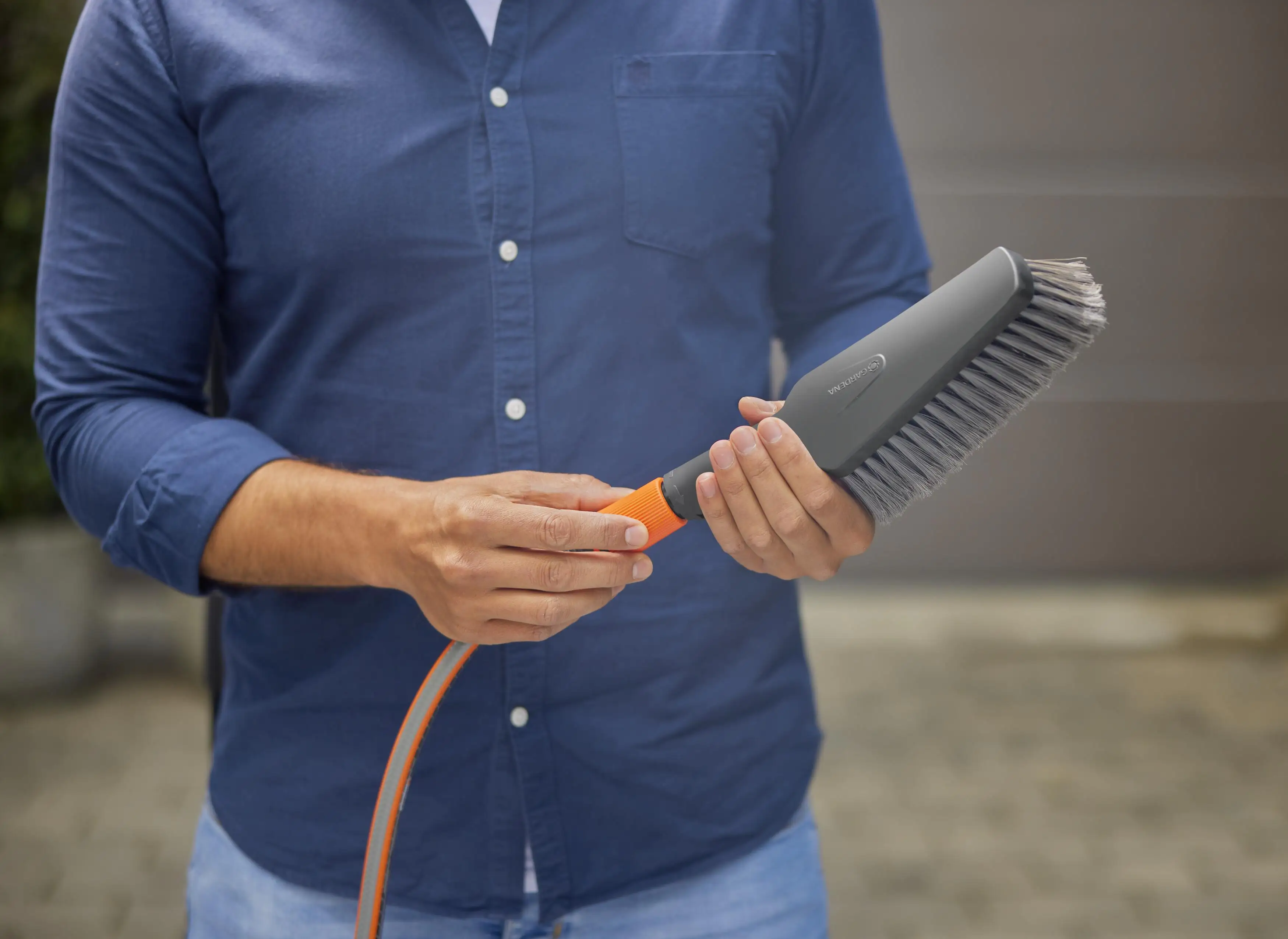 Gardena Cleansystem Handbürste M soft 32 cm Gardena Cleansystem Handbürste M soft 32 cm