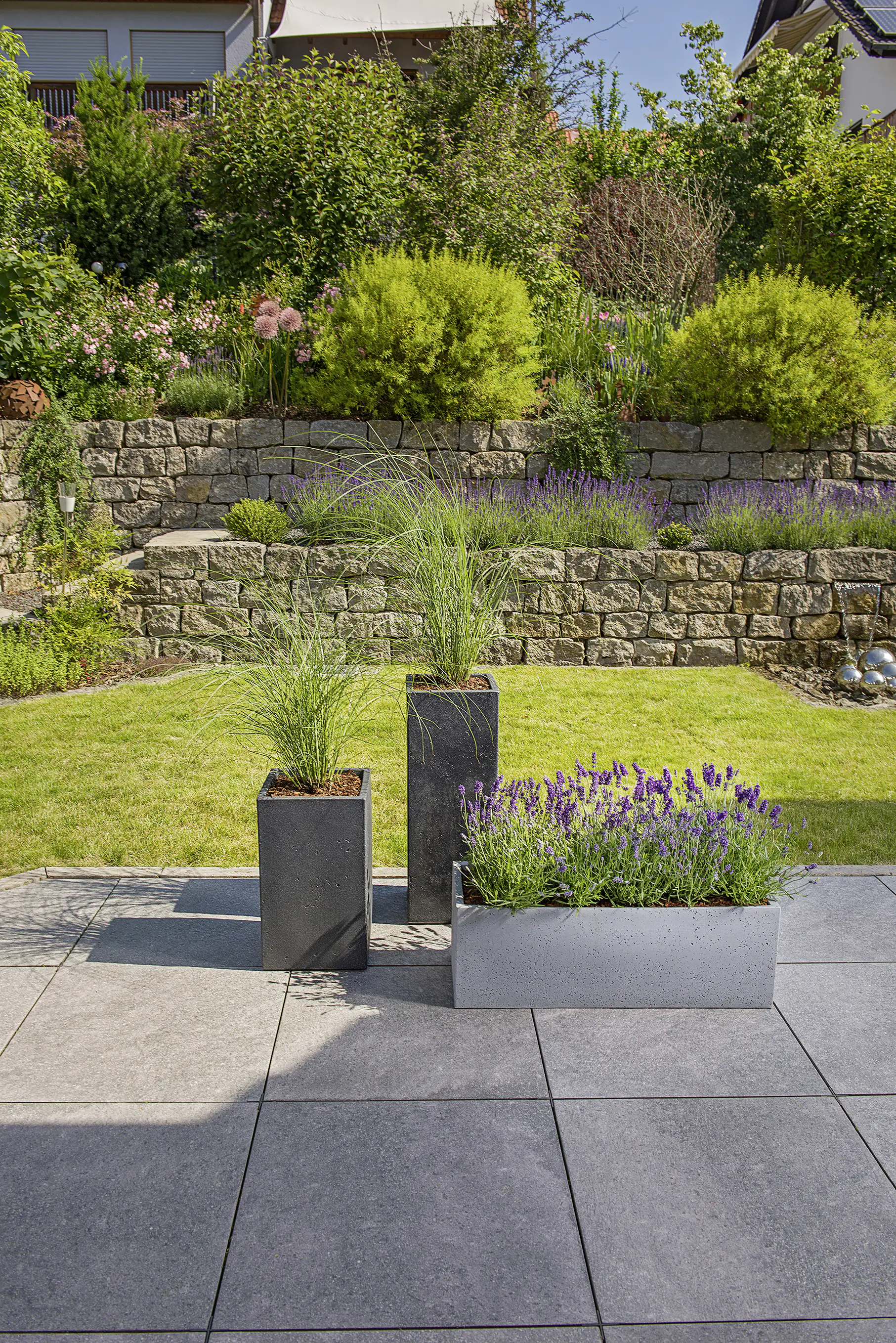 Scheurich Pflanzgefäß C-Cube Serie 240 schwarz granit 40 cm Scheurich Pflanzgefäß C-Cube Serie 240 schwarz granit 40 cm