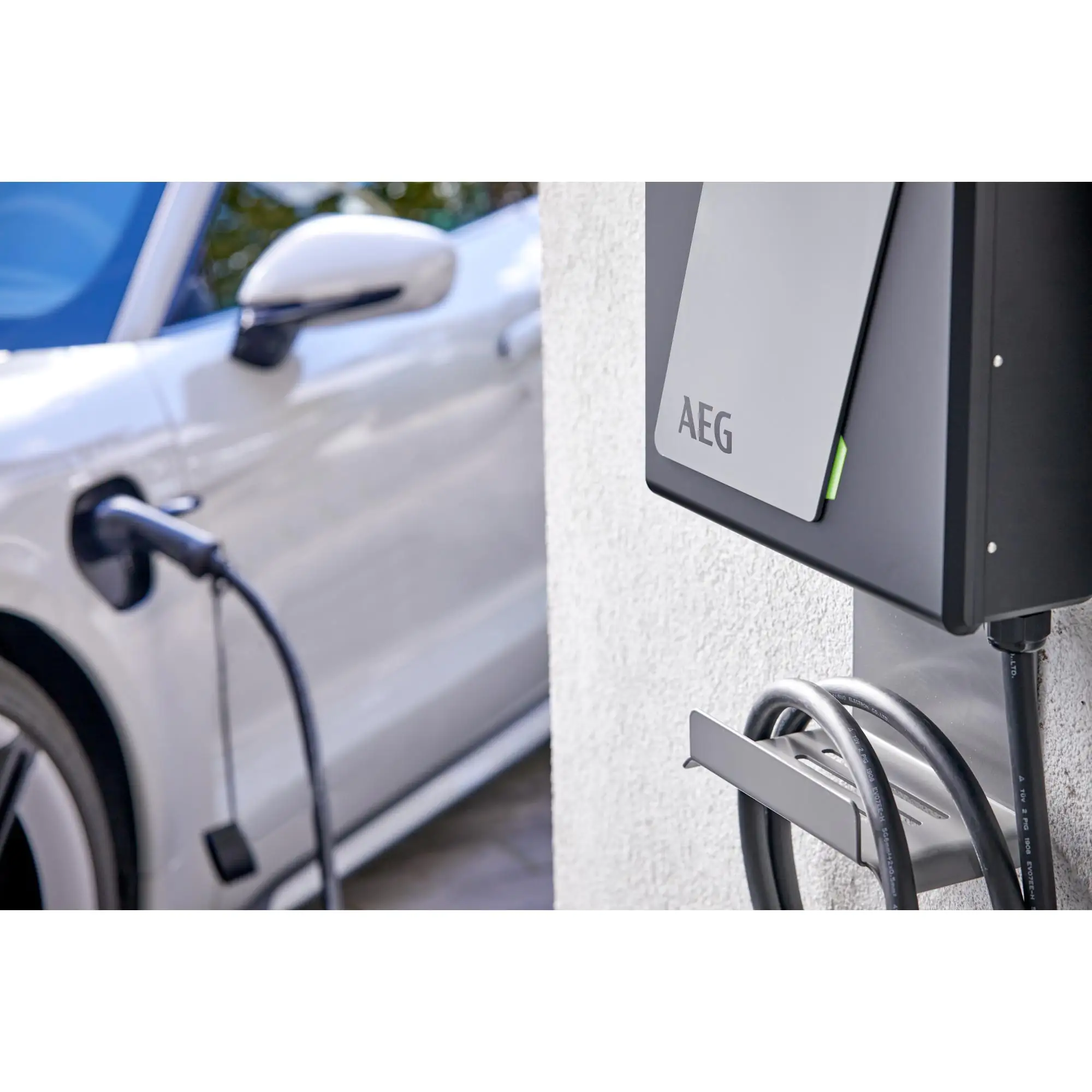 4038373059154_2 AEG E-Ladestation FF 11 KW mit Schutzschalter Typ A