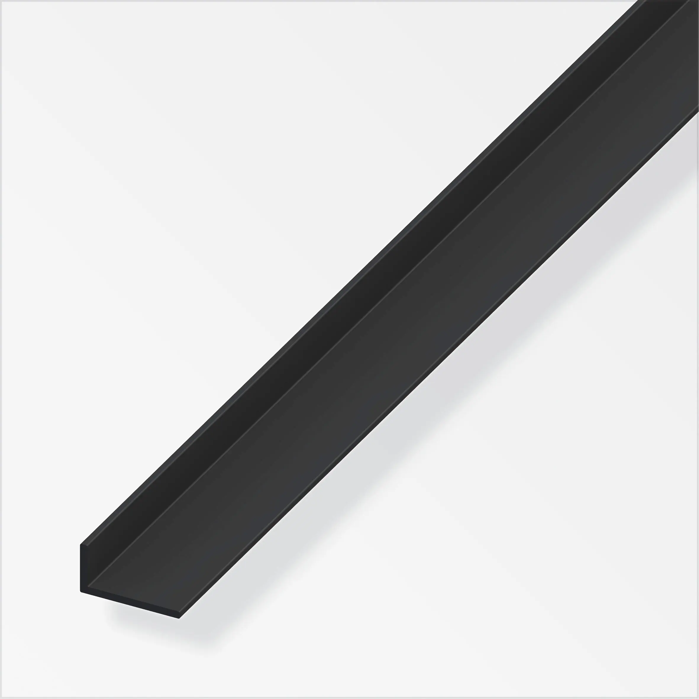 alfer Winkel 1 m, 20 x 10 mm PVC (Kunststoff) glatt schwarz
