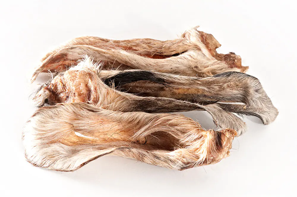 Mascota Vital Hunde-Kausnack Lammohren mit Fell 250 g