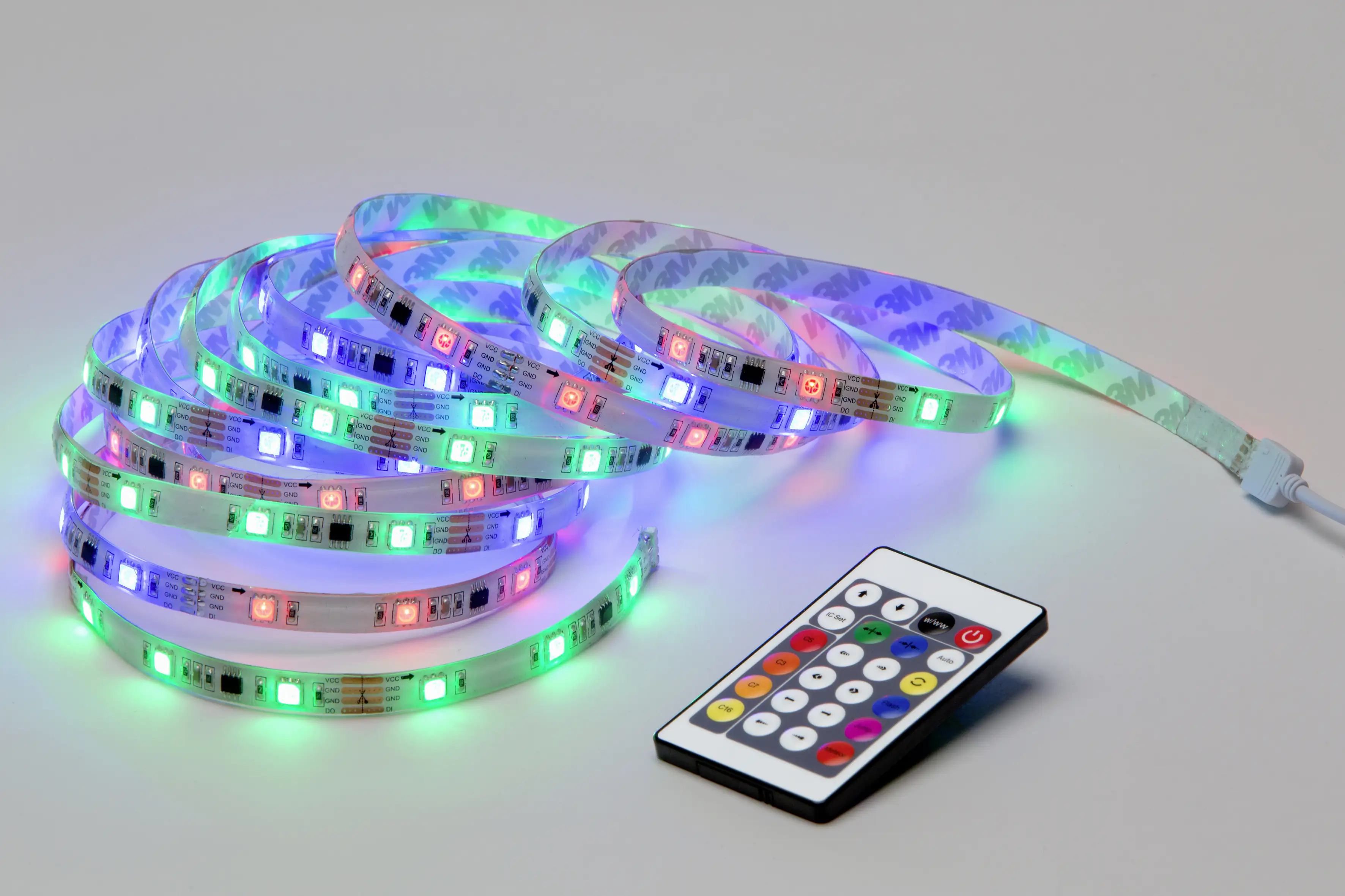 Di-Ka RGB LED Flexband digital Briloner LED-Stripe RGB digital 5 m 150 x RGB mit Farbwechselfunktion