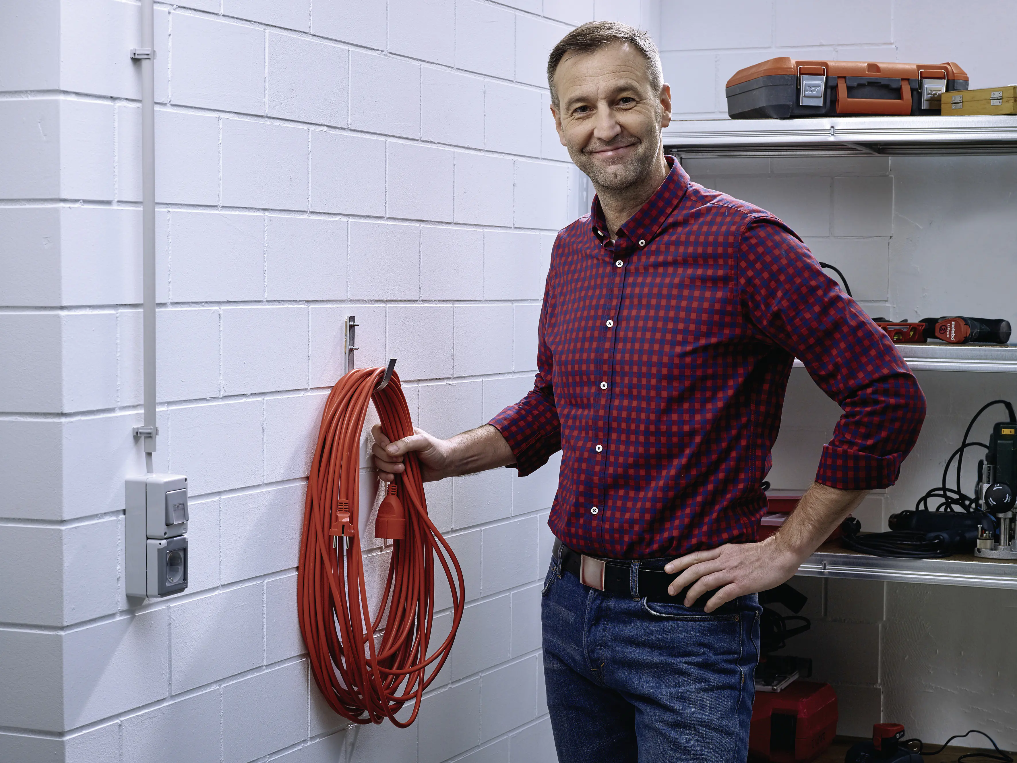 tesa Klebeschraube Traglast 2,5 kg, 2 Stück