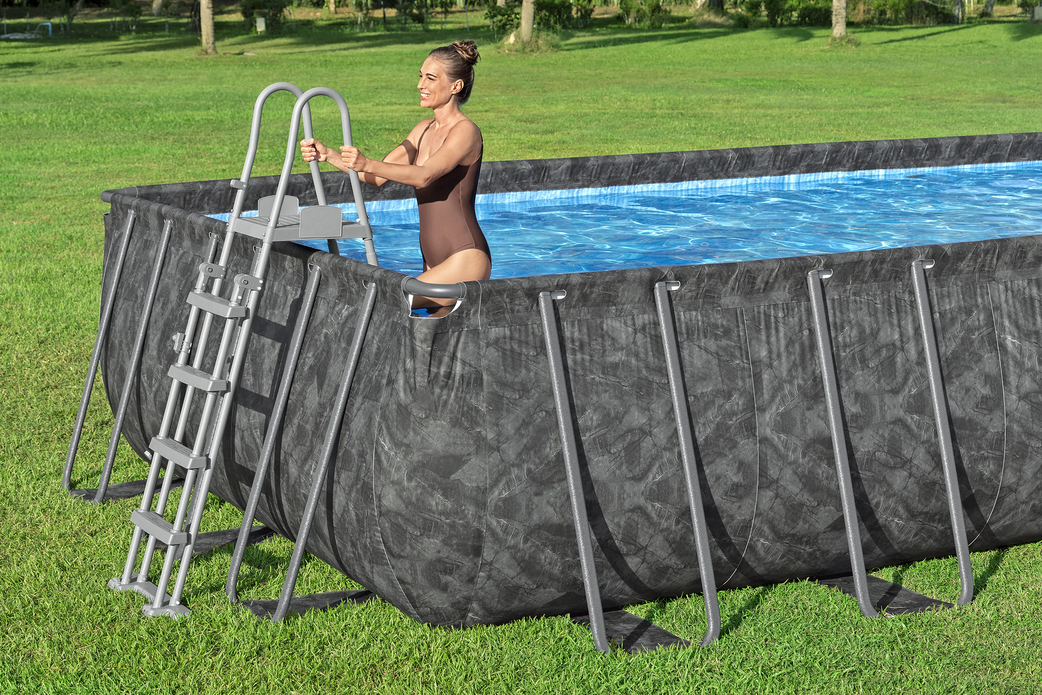 Bestway Winterfestes Frame Pool APX365 Komplett-Set mit Sandfilteranlage 549 x 274 x 132 cm marmor-optik eckig Bestway Winterfestes Frame Pool APX365 Komplett-Set mit Sandfilteranlage 549 x 274 x 132 cm marmor-optik eckig
