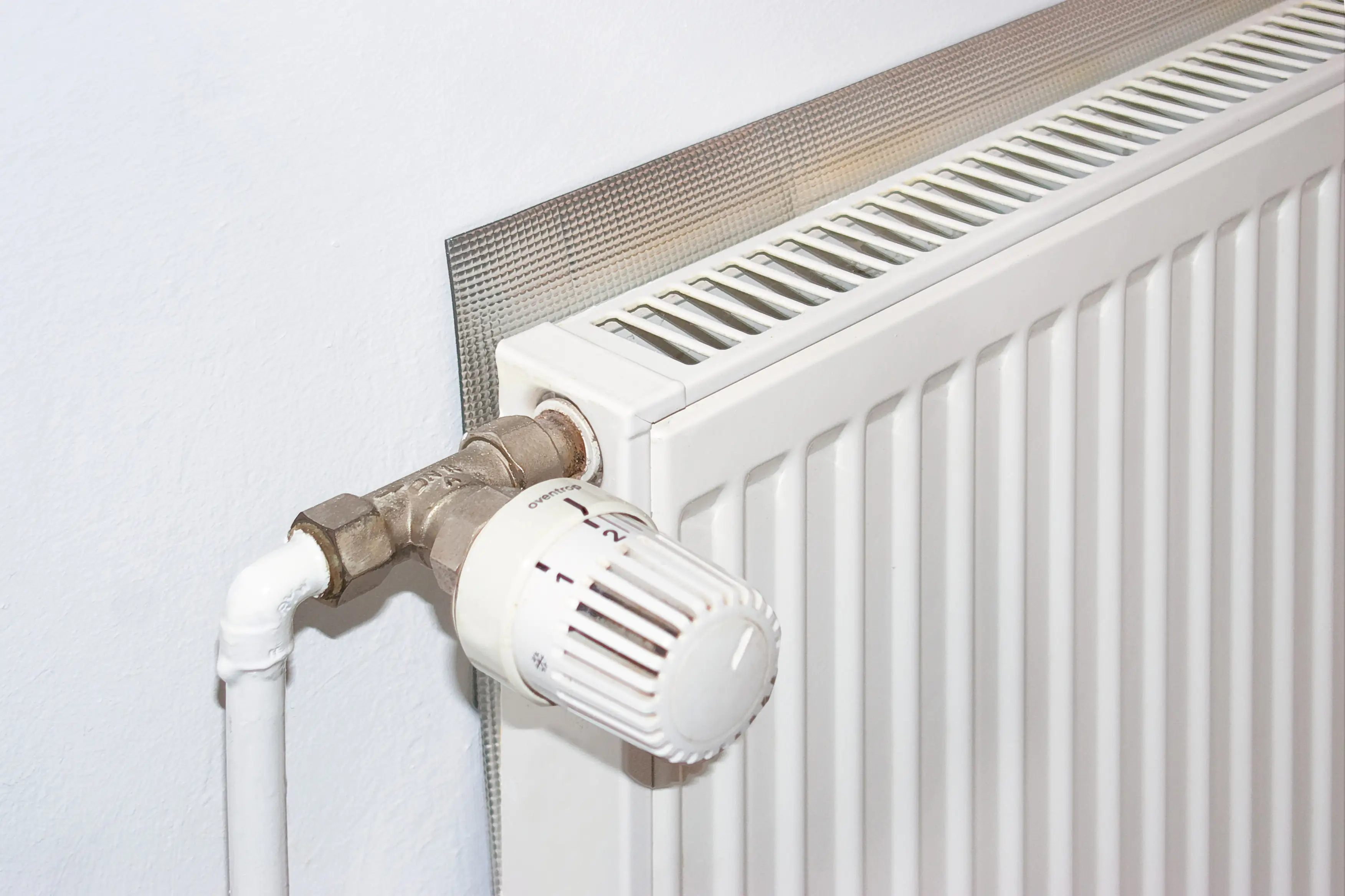 tesa Moll Reflektorfolie für Heizkörper Heat Reflect 1 x 0,7 m