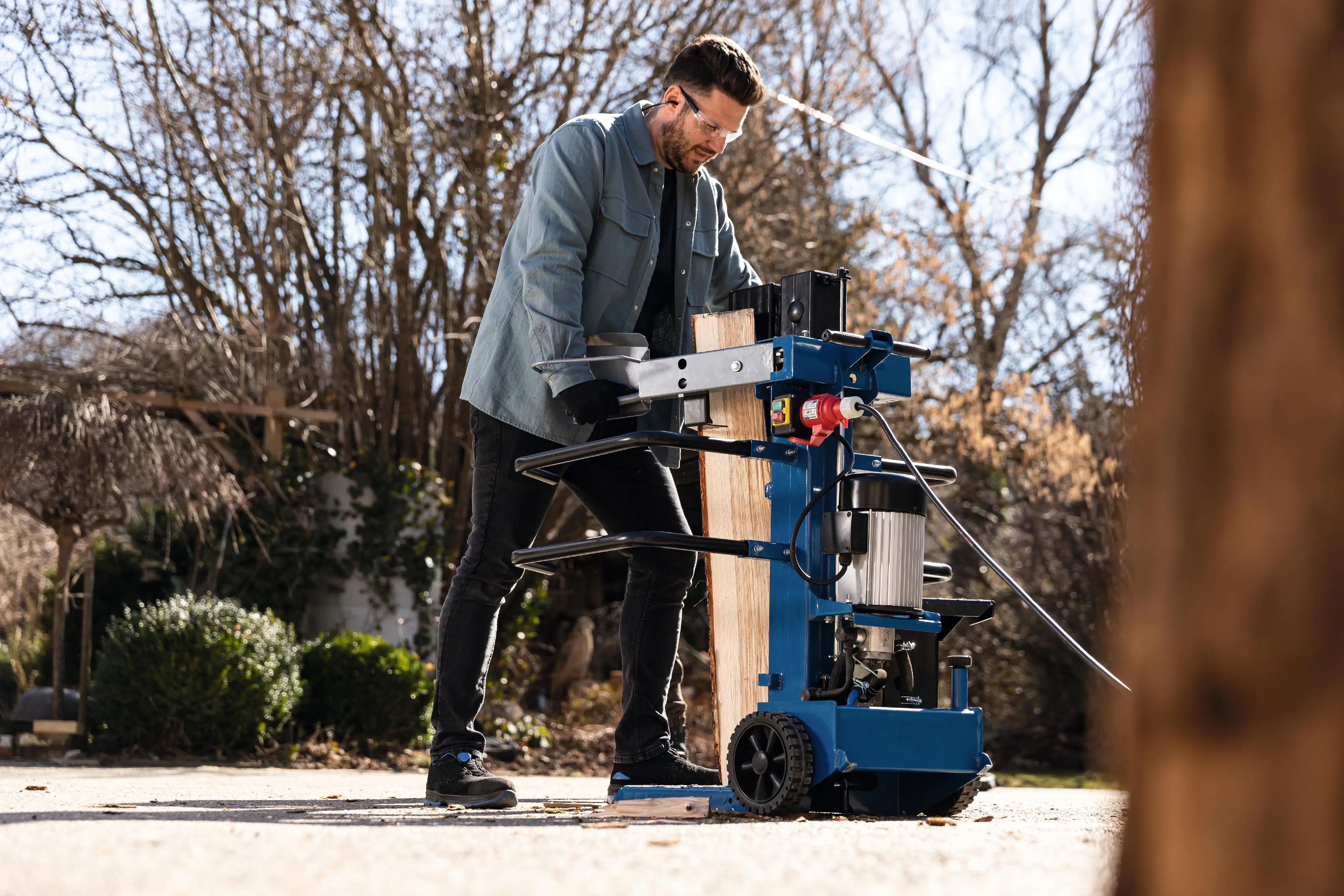 Scheppach Holzspalter Compact 8 t 3500 W Scheppach Holzspalter Compact 8 t 3500 W