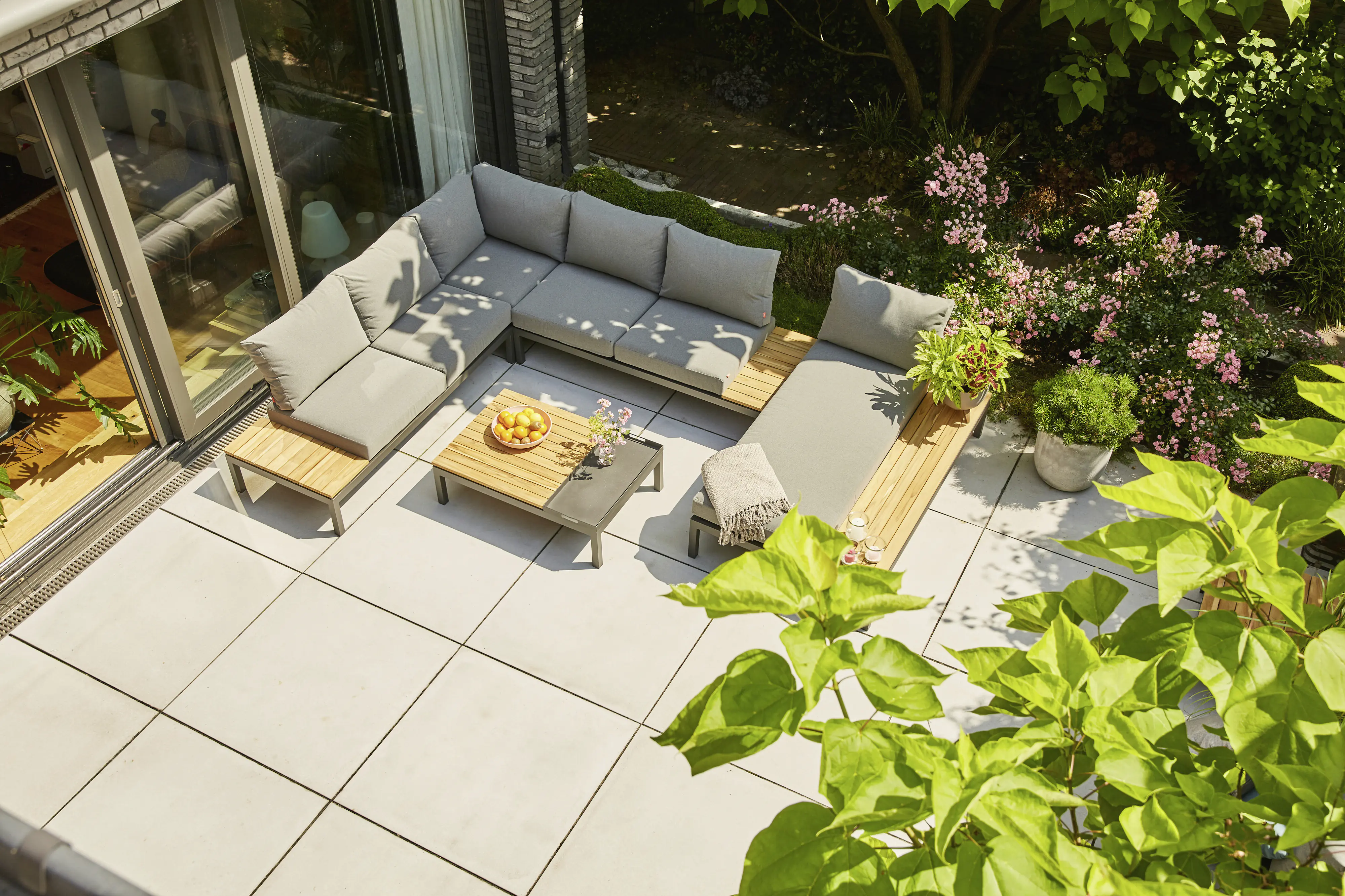 Siena Garden Gartenmöbel-Set Alvida Aluminium/Holz inkl. Kissen mit Tablett 5-tlg.