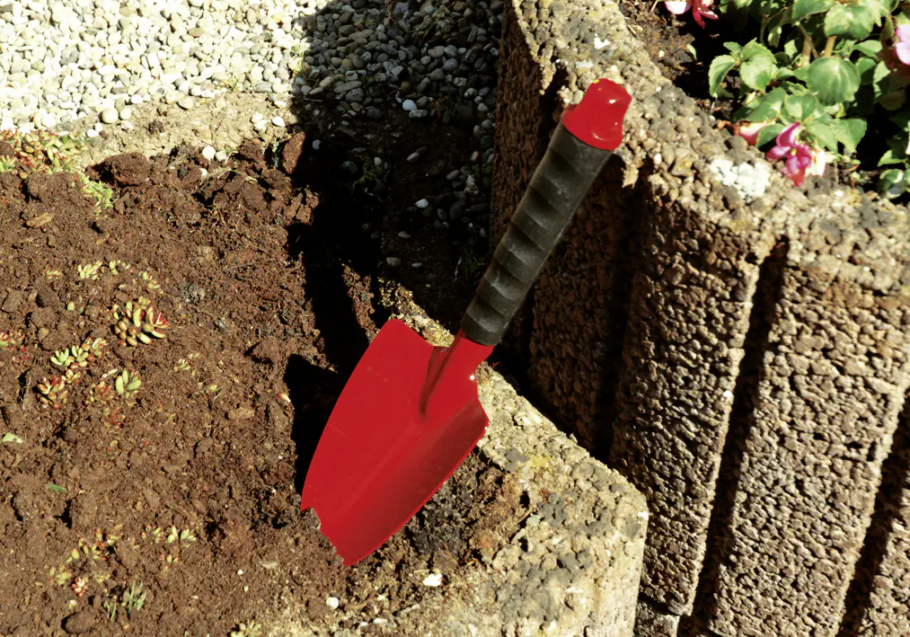 Blumenkelle Classic mit Stielverlängerungssystem 32 cm Blumenkelle Classic mit Stielverlängerungssystem 32 cm