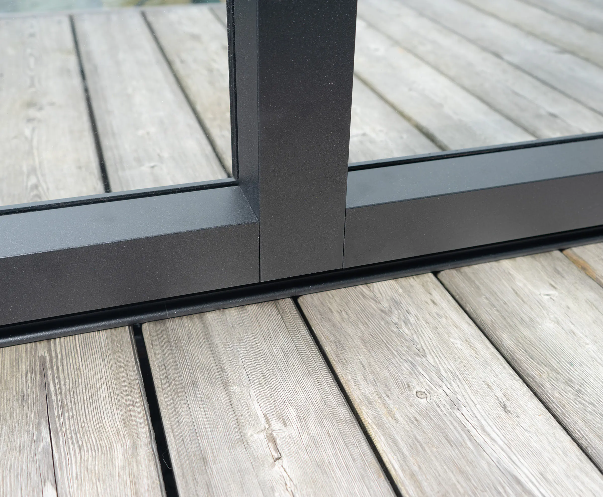 SunElements Innenverkleidung 4.2 für Gartenhaus SunCasa 443 x 233 x 229 cm schwarz