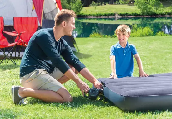 Intex Luftpumpe Akku Quick Fill schwarz