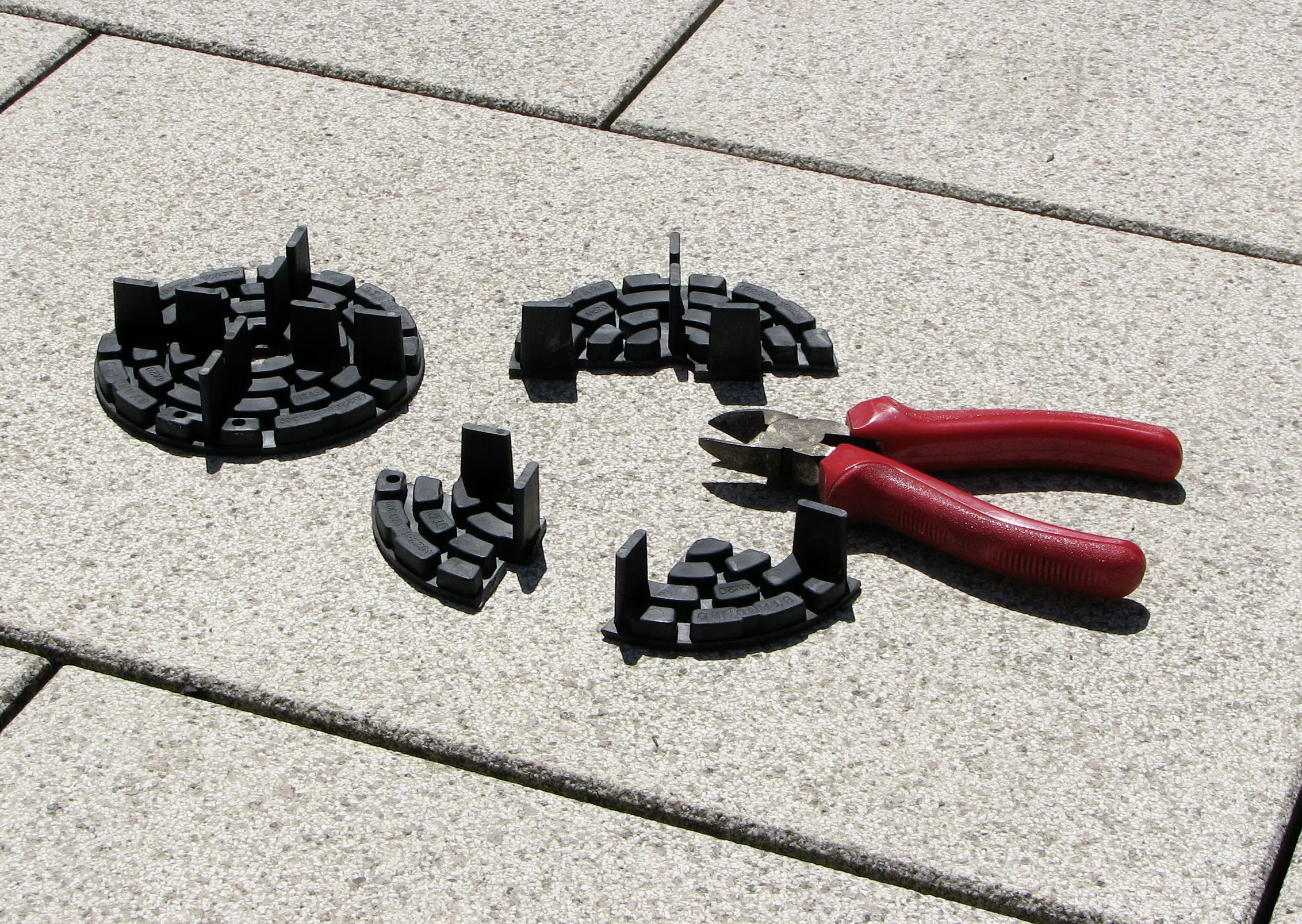 Kann Plattenlager für Betonplatten schwarz