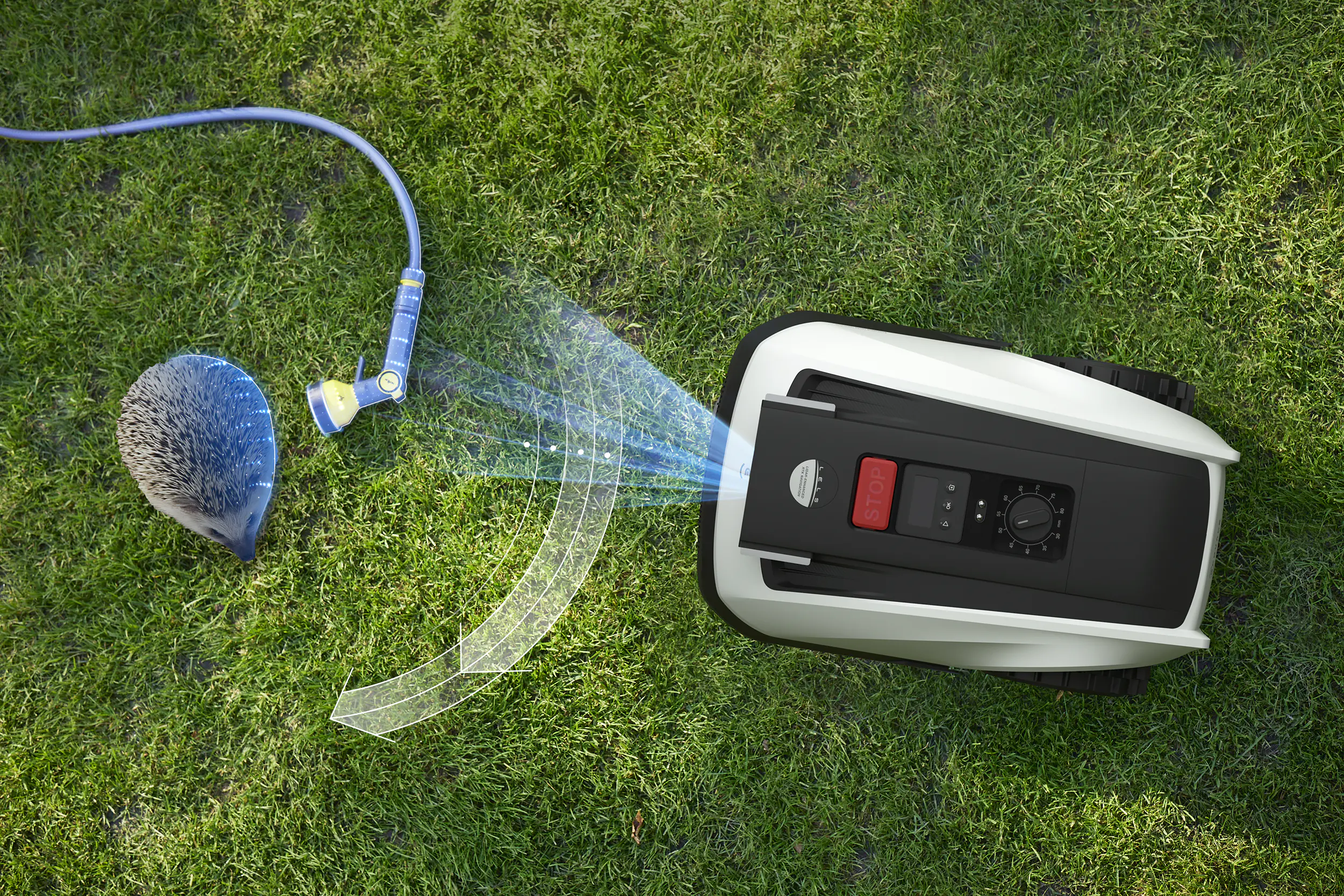 Ecovacs Mähroboter GOAT O800 RTK - 22 cm Schnittbreite 800 m² inkl. Ladestation