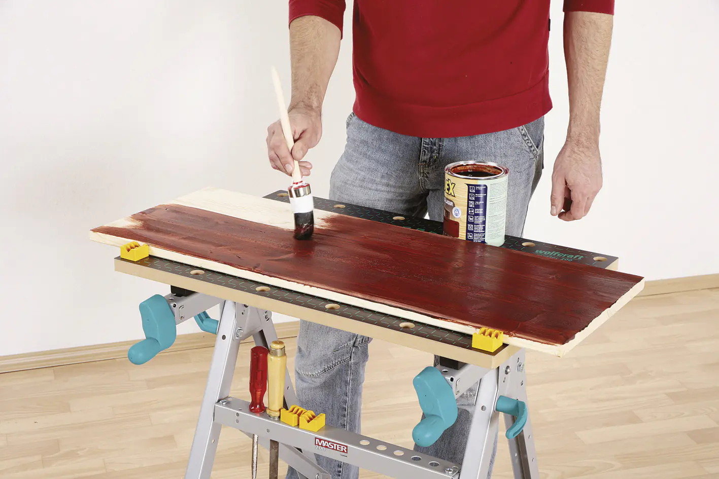 Wolfcraft Spanntisch Master 200 MDF Arbeitsfläche 64,5 x 30,0 cm Wolfcraft Spanntisch Master 200 MDF Arbeitsfläche 64,5 x 30,0 cm