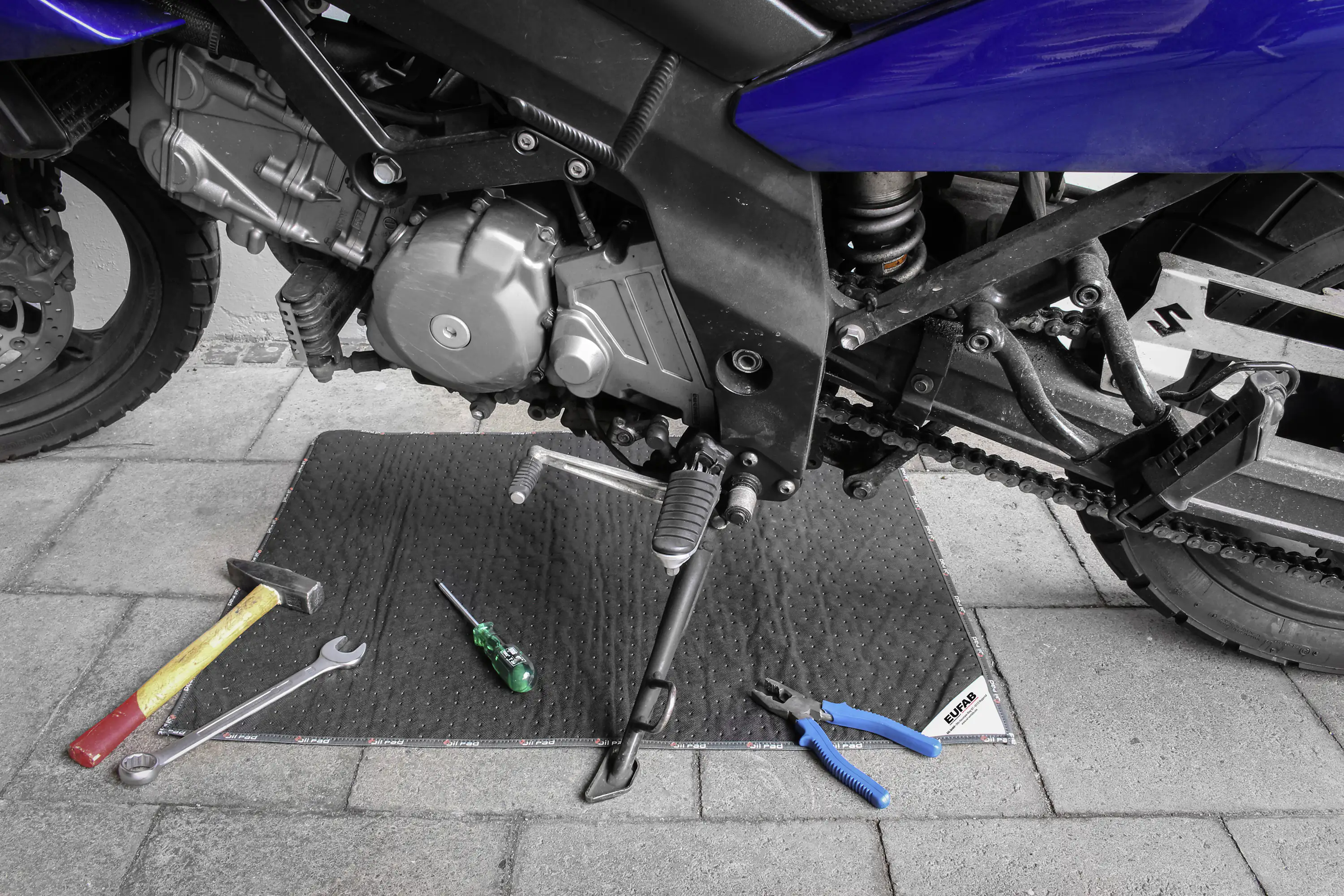 EUFAB OilPad Ölauffangmatte 60 x 80 cm EUFAB OilPad Ölauffangmatte 60 x 80 cm