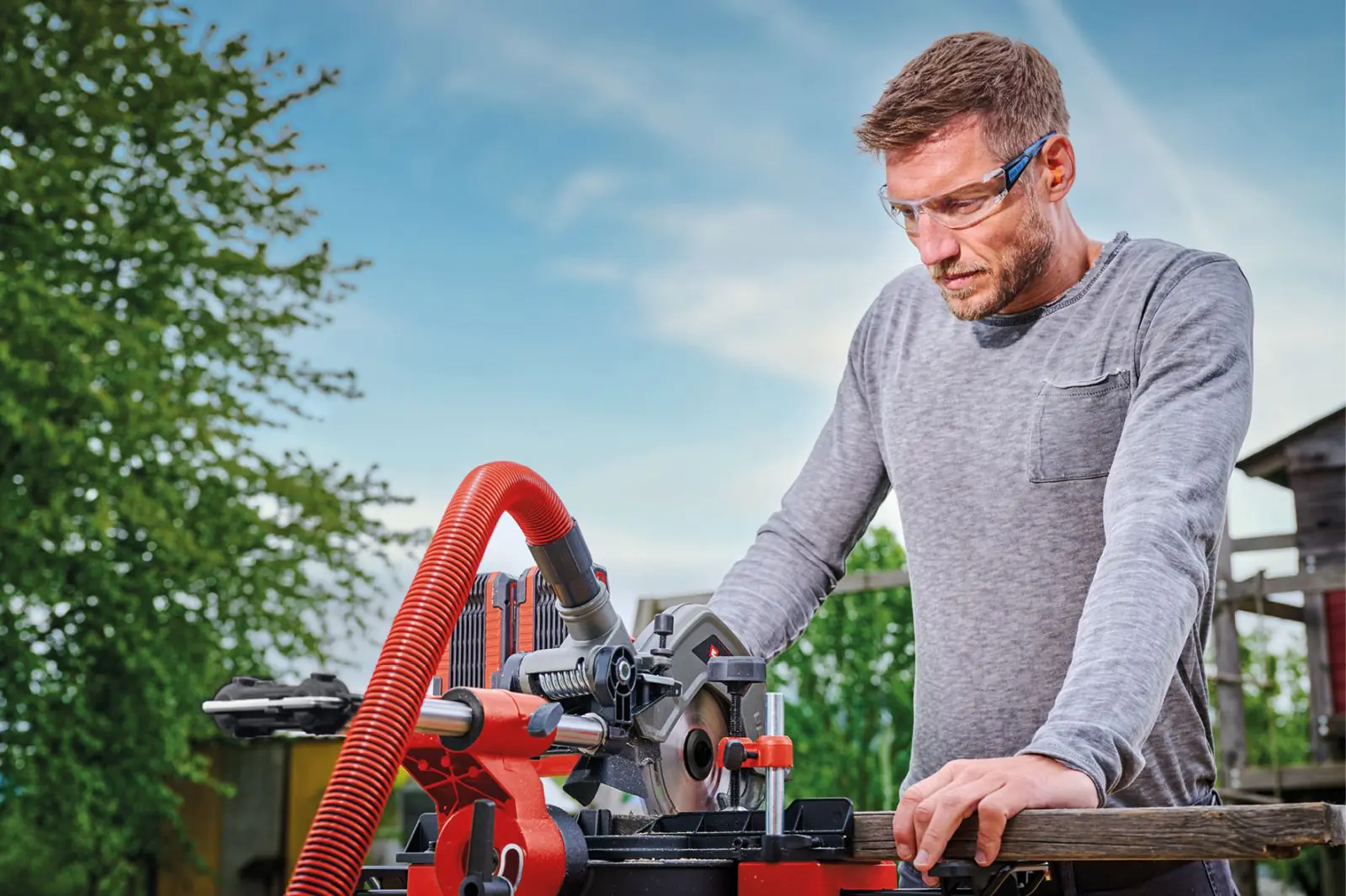 Einhell Expert Akku-Zug-Kapp-Gehrungssäge TE-SM 36/8 L Li Solo Einhell Expert Akku-Zug-Kapp-Gehrungssäge TE-SM 36/8 L Li Solo