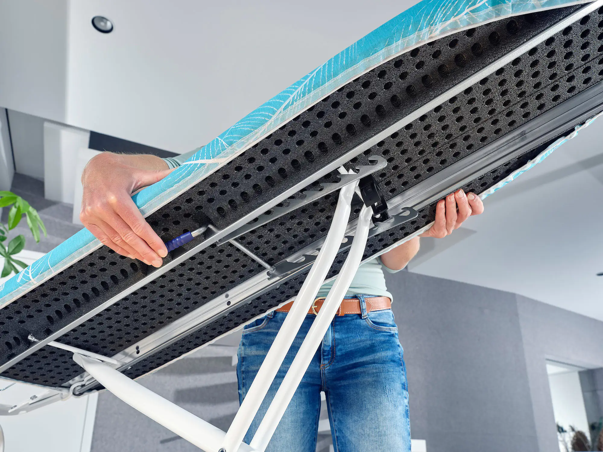 Leifheit Bügeltisch Air Board M Solid Plus 120 x 38 cm Leifheit Bügeltisch Air Board M Solid Plus 120 x 38 cm