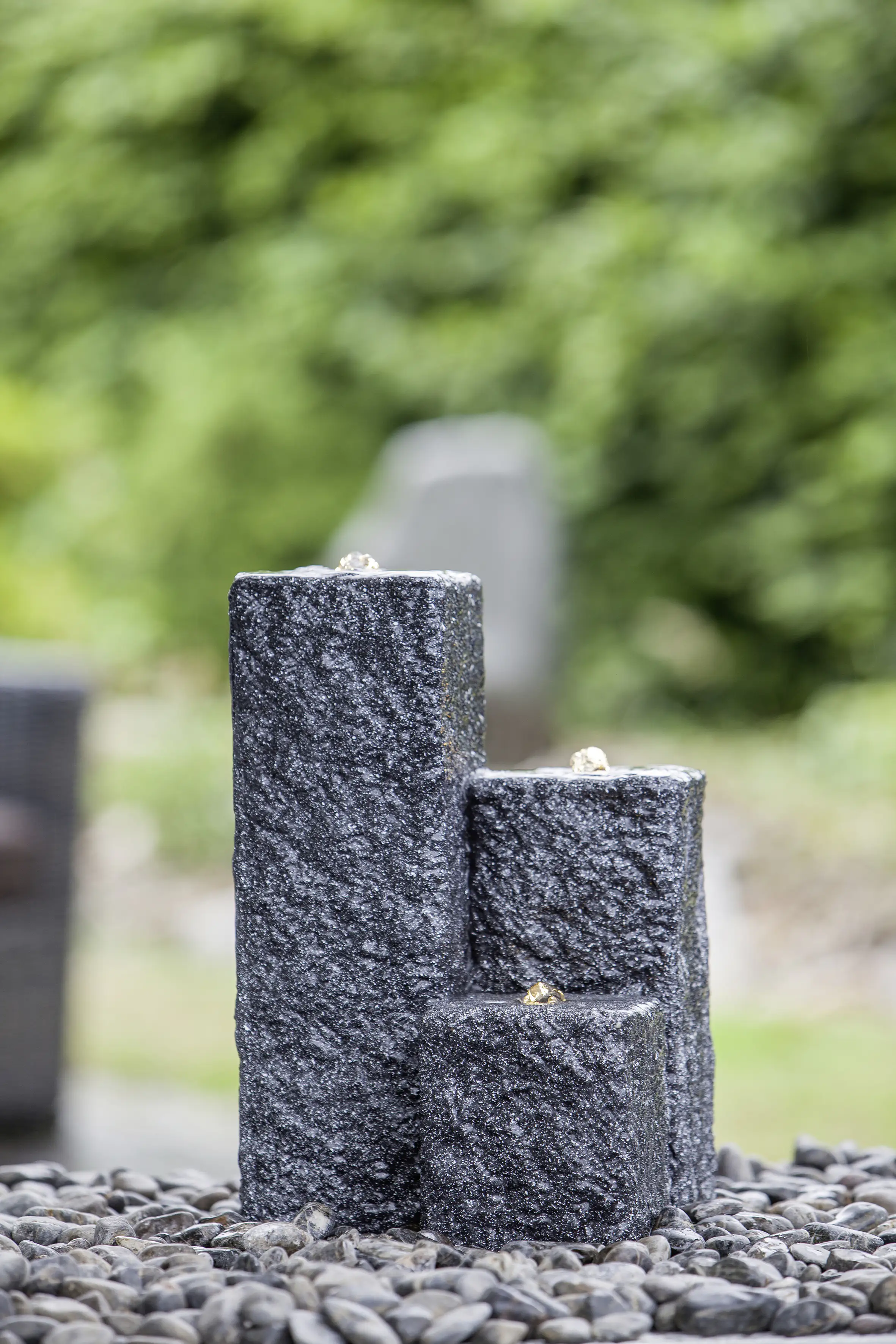 4006873426271 Heissner Gartenbrunnen Neptun 59 x 43 x 15/25/40 cm, schwarz