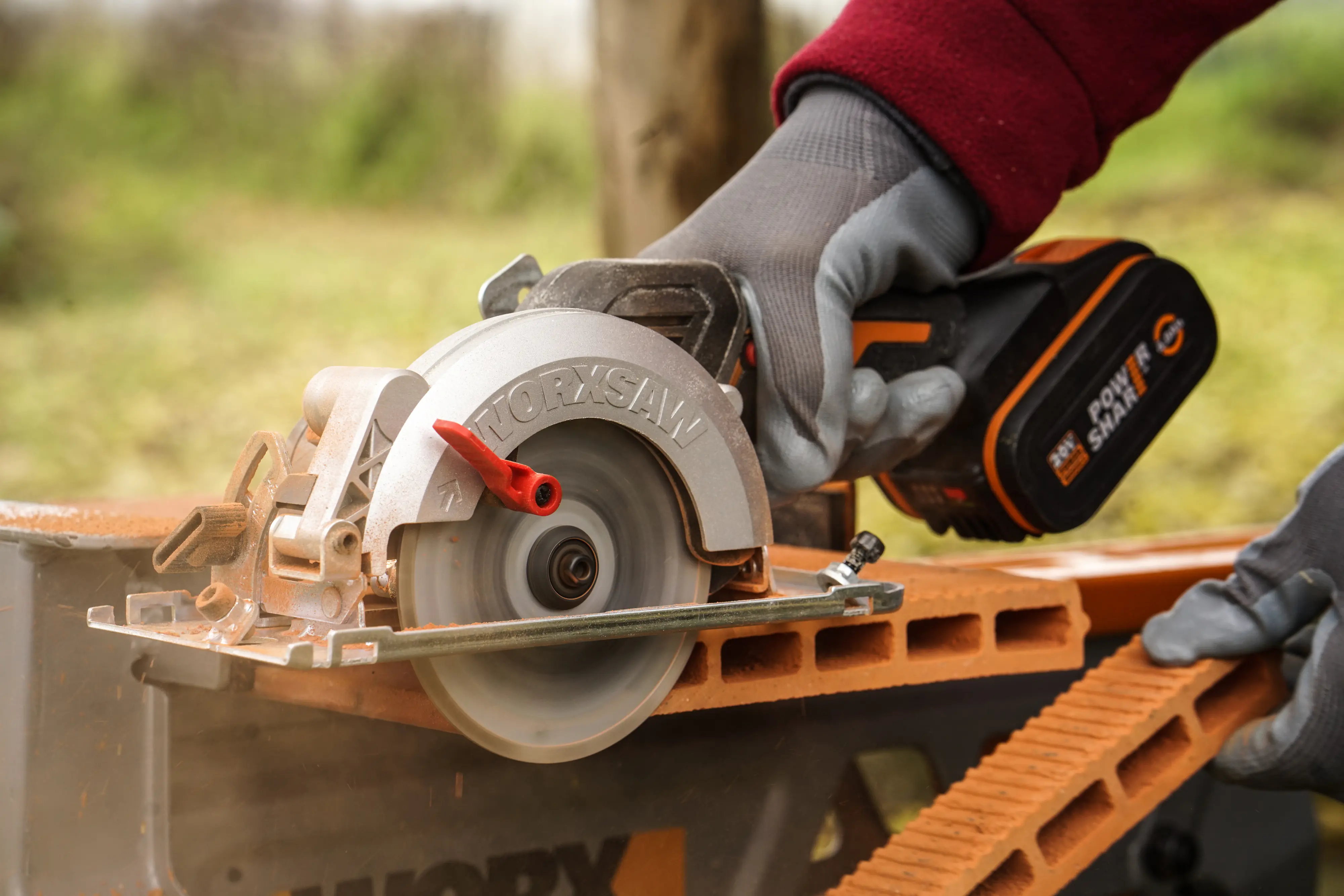 Worx Akku Kreissäge WX531 20 V inkl. 2 Ah Akku & Ladegerät