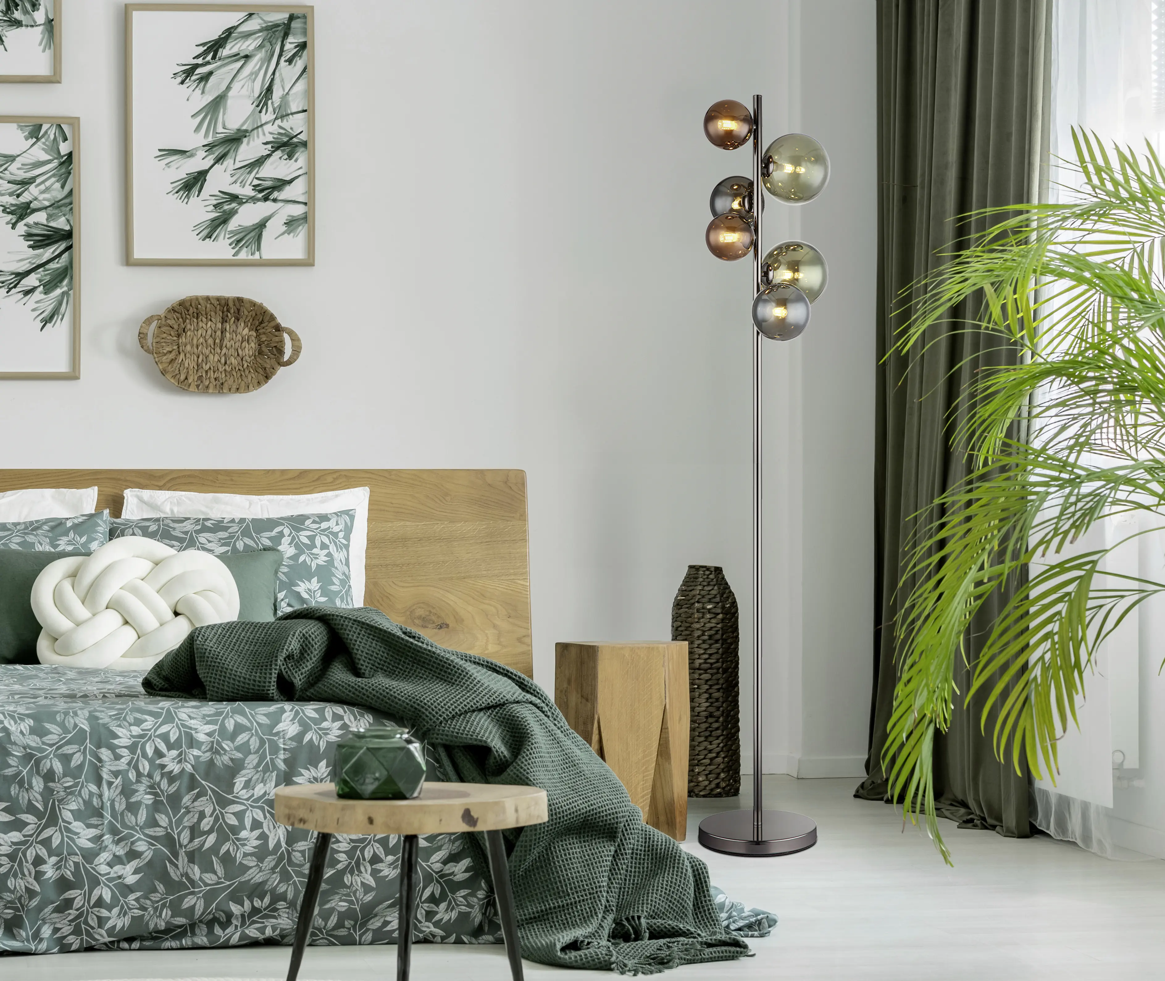 Globo Stehleuchte Riha Globo Stehleuchte Riha