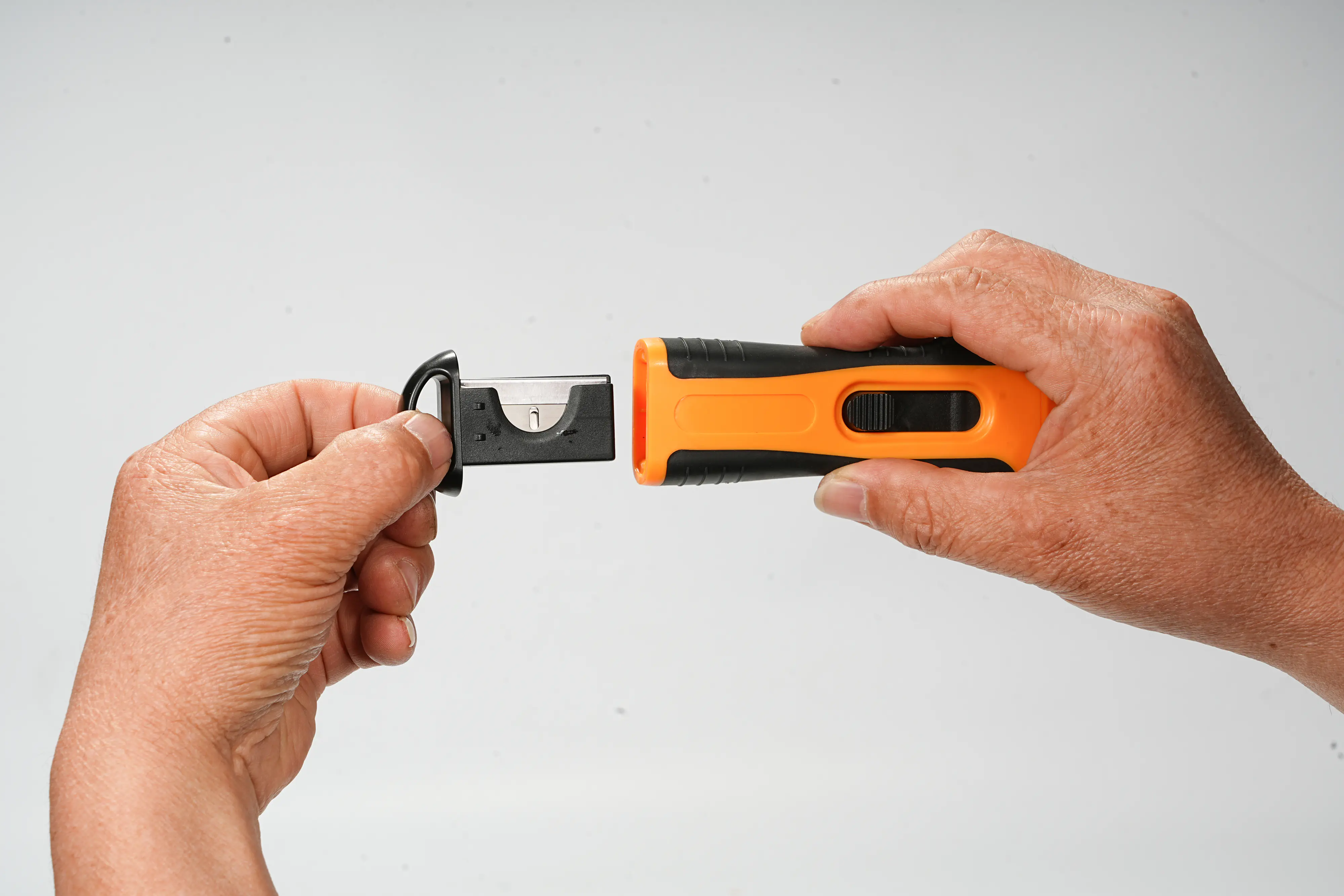 Primaster Glasschaber mit 5 Ersatzklingen