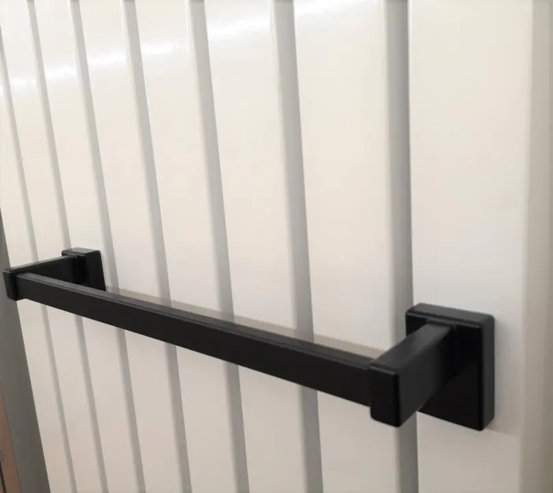 Ximax Heizkörper-Handtuchstange magnetisch 40 cm schwarz