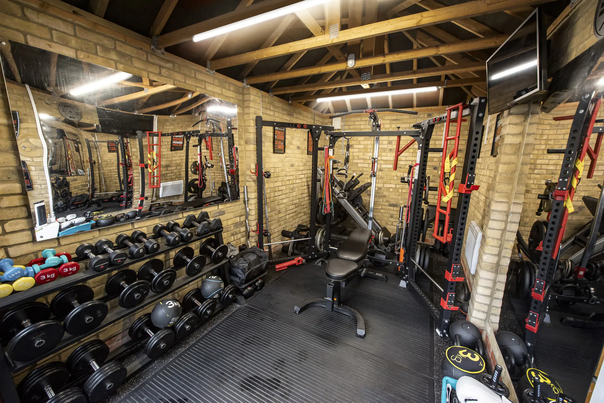 Osram LED Feuchtraumleuchte Damp proof Essential Extrusion 50 Watt 150 cm Osram LED Feuchtraumleuchte Damp proof Essential Extrusion 50 Watt 150 cm