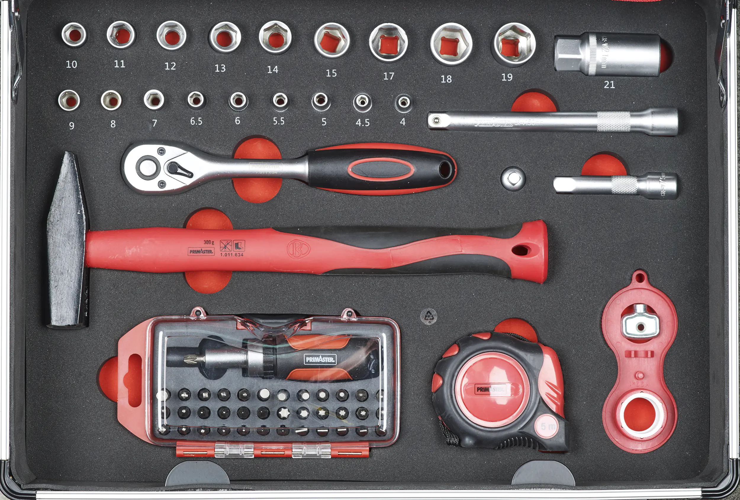 Primaster Werkzeugkoffer WK135 135-teilig 1/4" 3/8"