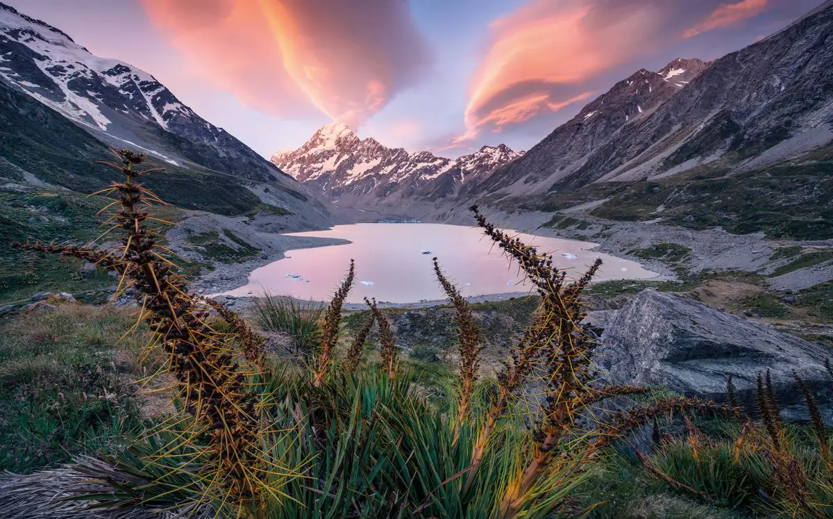 4055065112133 Komar Vlies Fototapete Momentum Lord of the Mountains 450 x 280 cm