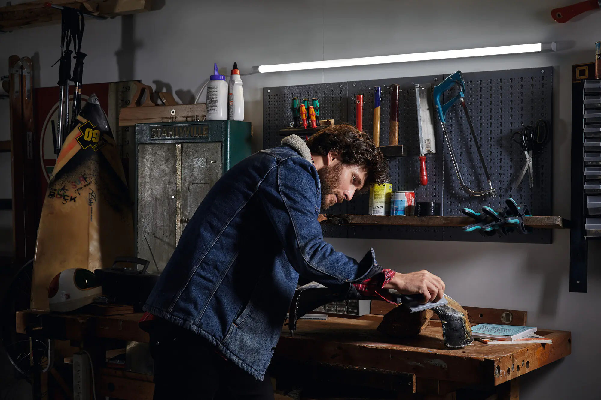 Osram LED Röhre T8 1,2 m G13 15 W neutralweiß Osram LED Röhre T8 1,2 m G13 15 W neutralweiß