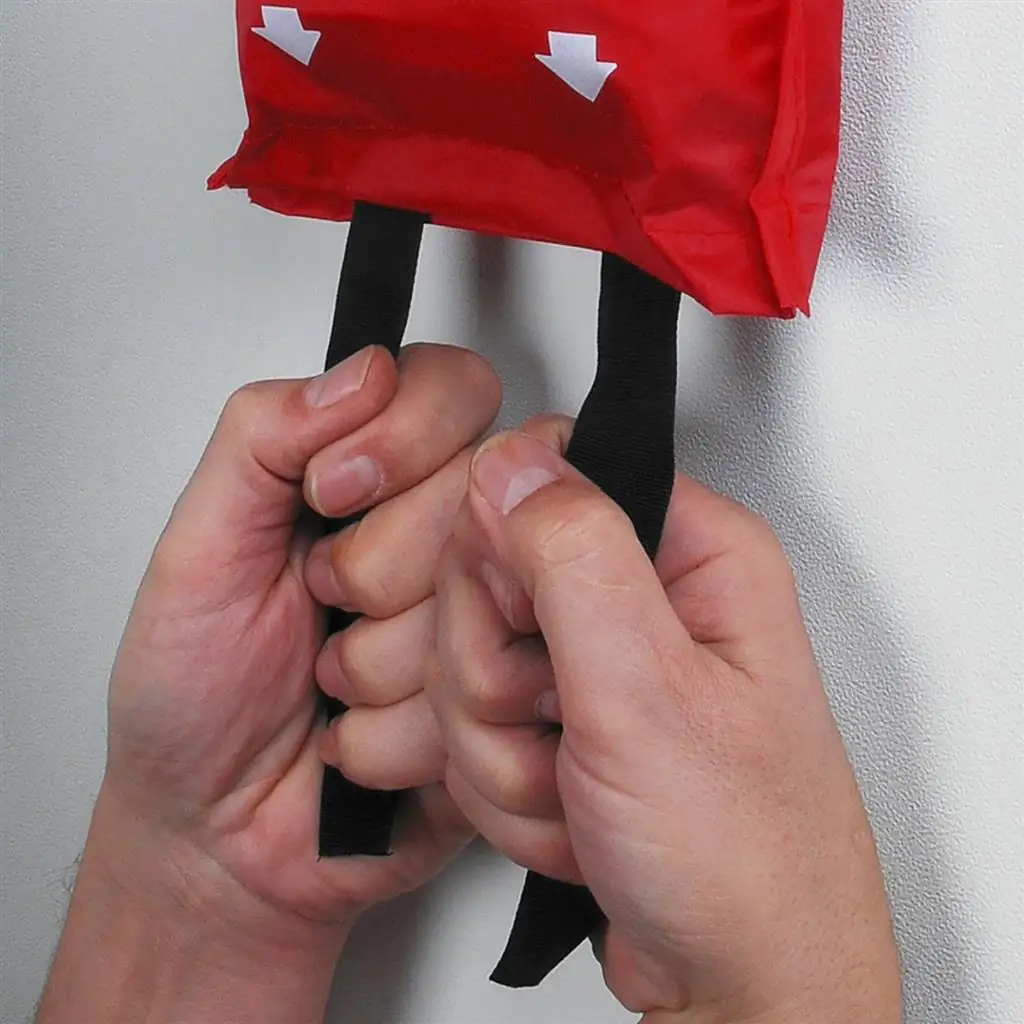 Smartwares Feuerlöschdecke BBD130 Maße: 100 x 100 cm Smartwares Feuerlöschdecke BBD130 Maße: 100 x 100 cm