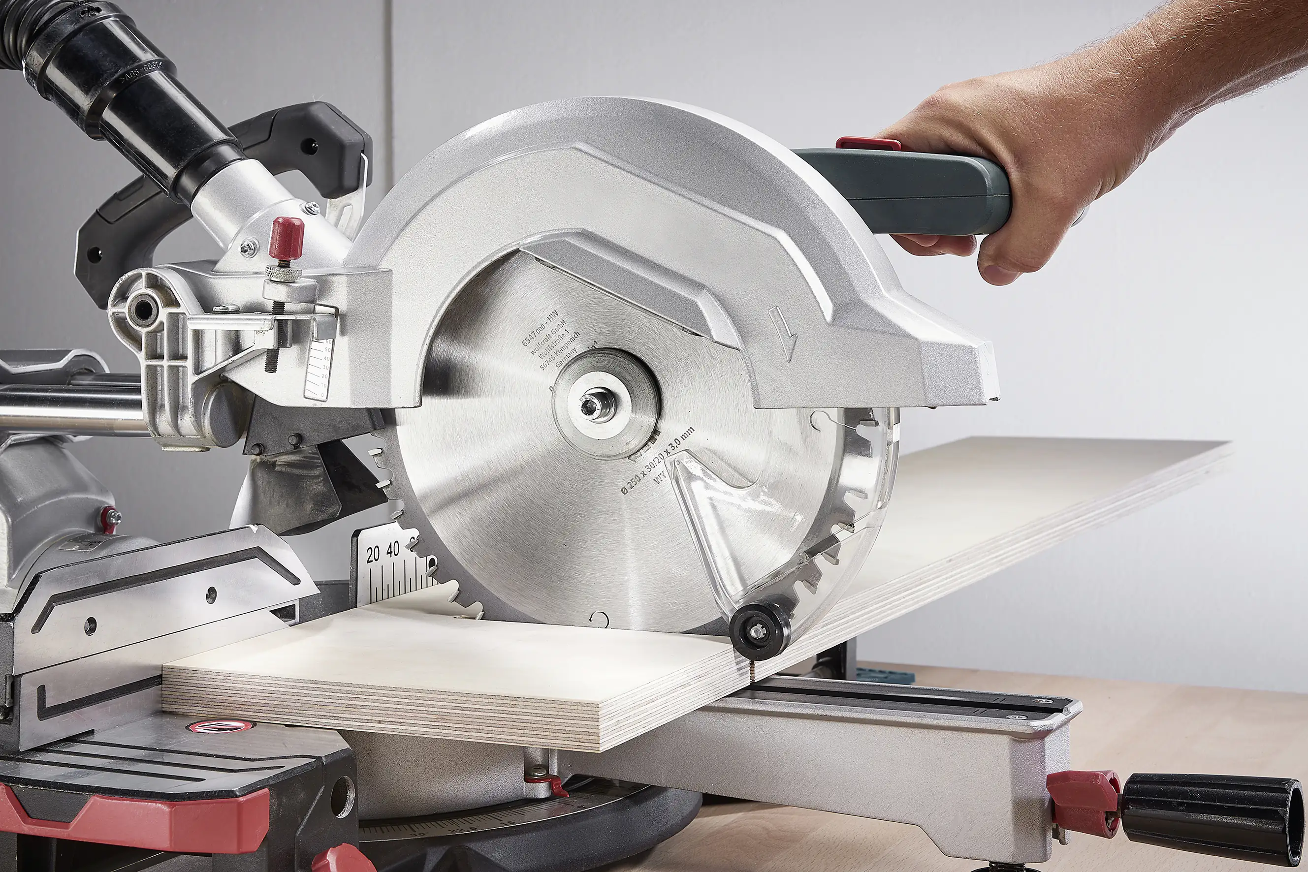 4006885654501_2654953 Wolfcraft Sägeblatt Ø 210 mm 48 Zähne Hartmetall