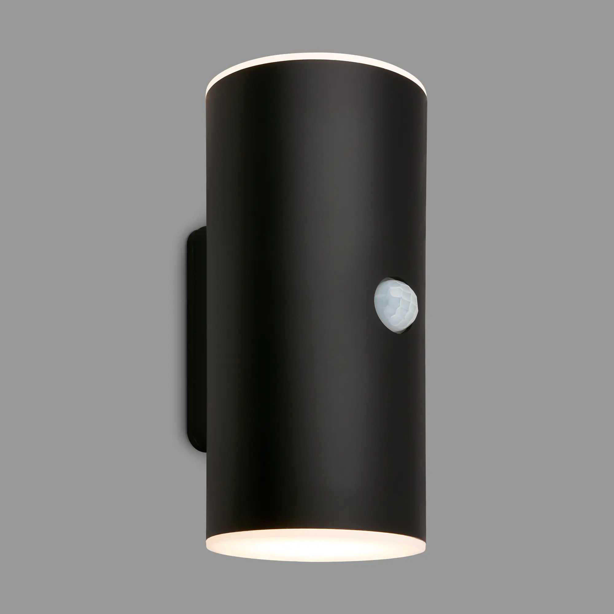 Briloner LED Akku-Außenwandleuchte Lima 6W schwarz Bewegungsmelder warmweiß Briloner LED Akku-Außenwandleuchte Lima 6W schwarz Bewegungsmelder warmweiß