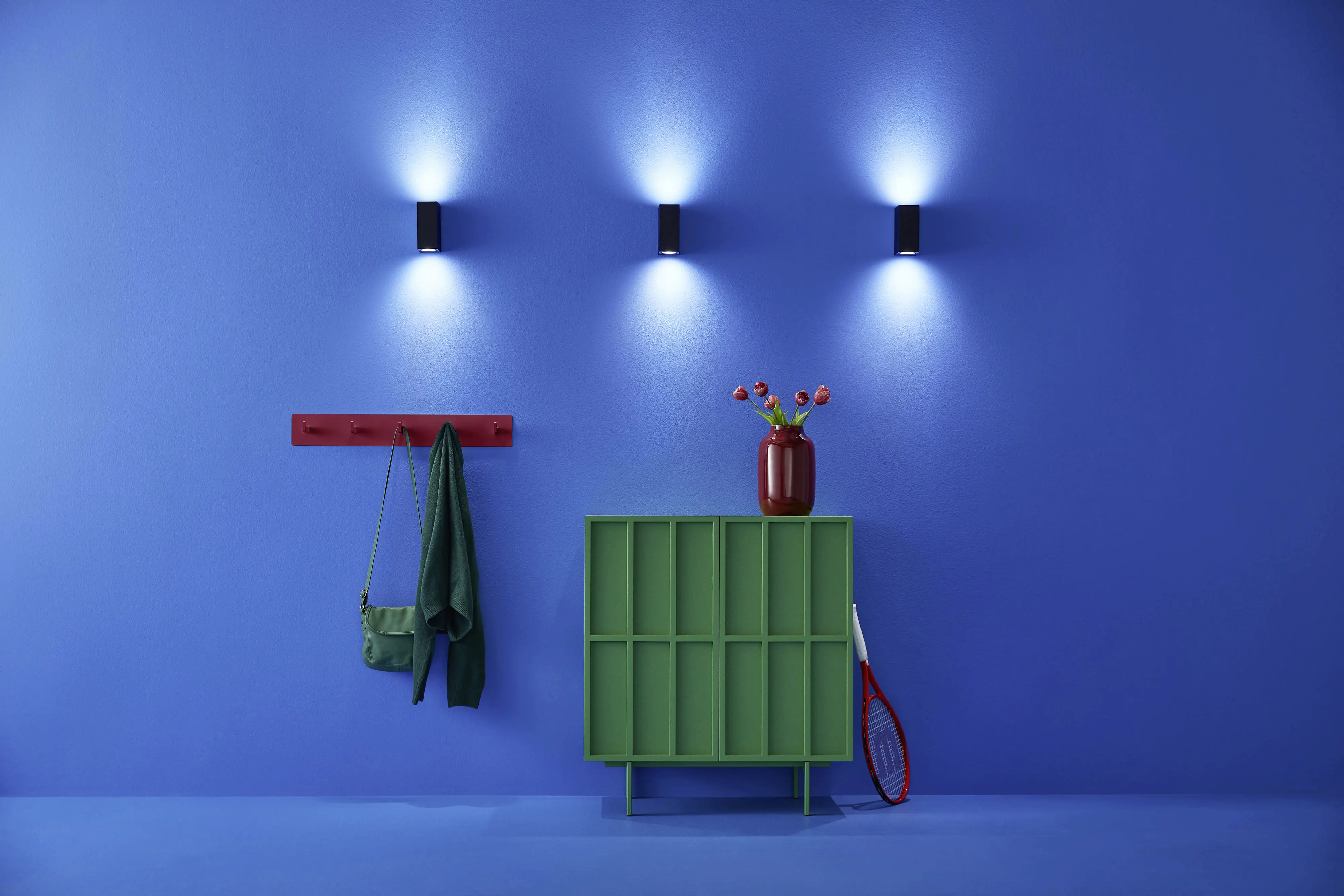 Wiz LED-Wandleuchte Up and Down 5W RGB schwarz Wiz LED-Wandleuchte Up and Down 5W RGB schwarz