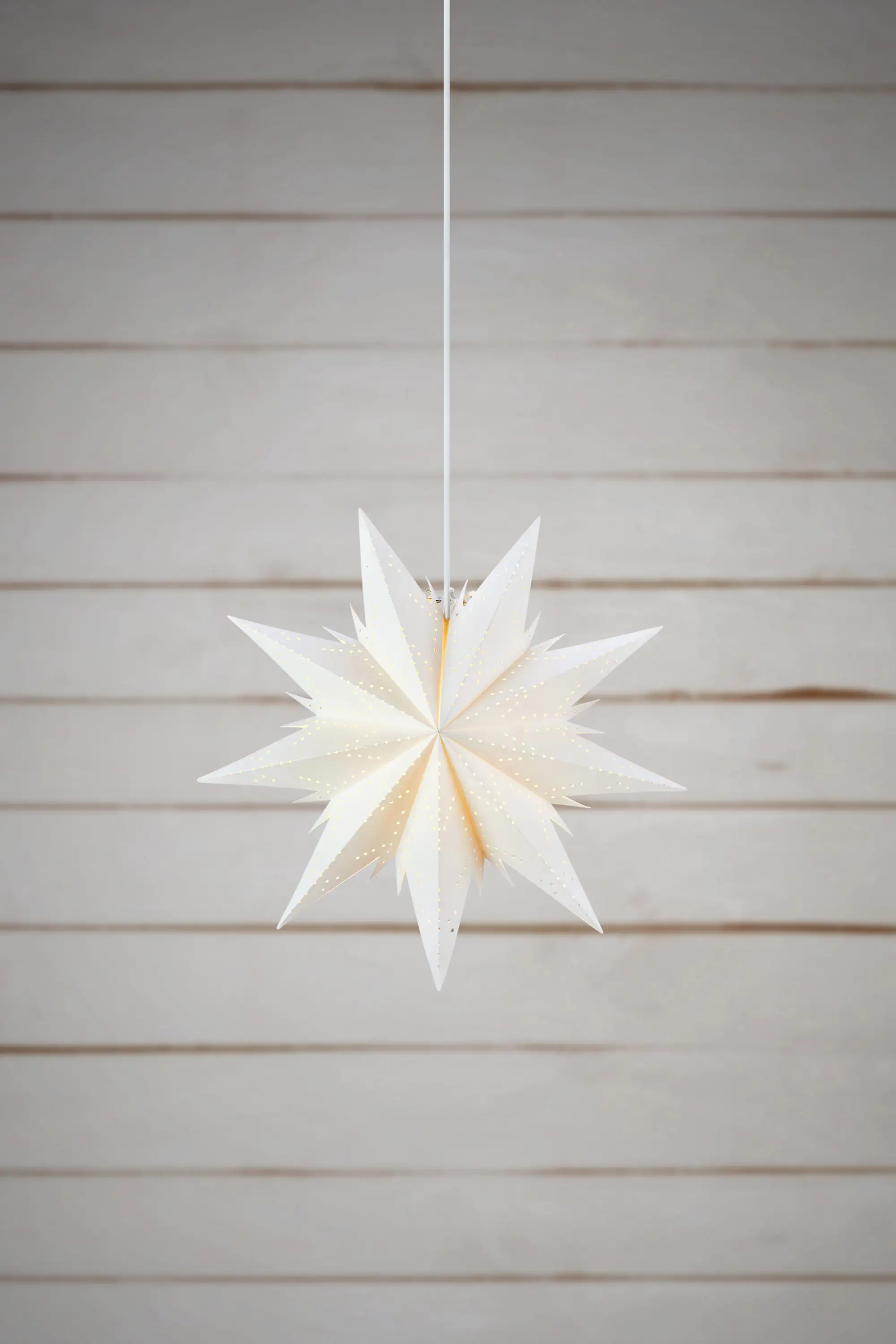 Markslöjd Hängestern Dora weiß aus Papier Ø 45 cm