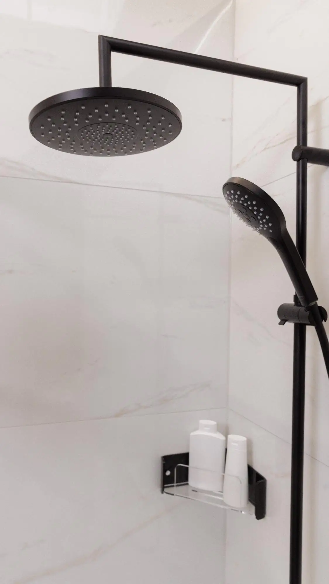 Primaster Duschsystem mit Thermostatarmatur und Ablage Prag schwarz matt 3 Strahlarten Primaster Duschsystem mit Thermostatarmatur und Ablage Prag schwarz matt 3 Strahlarten