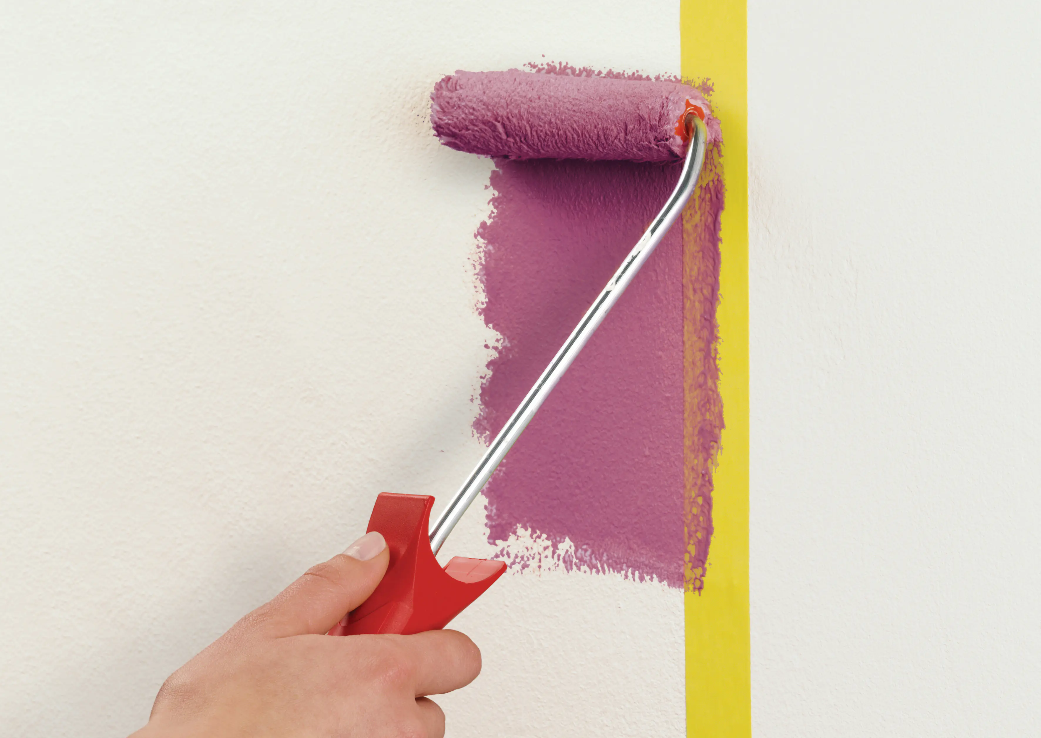 tesa Profi-Malerband Innen 25 m x 38 mm, gelb tesa Profi-Malerband Innen 25 m x 38 mm, gelb