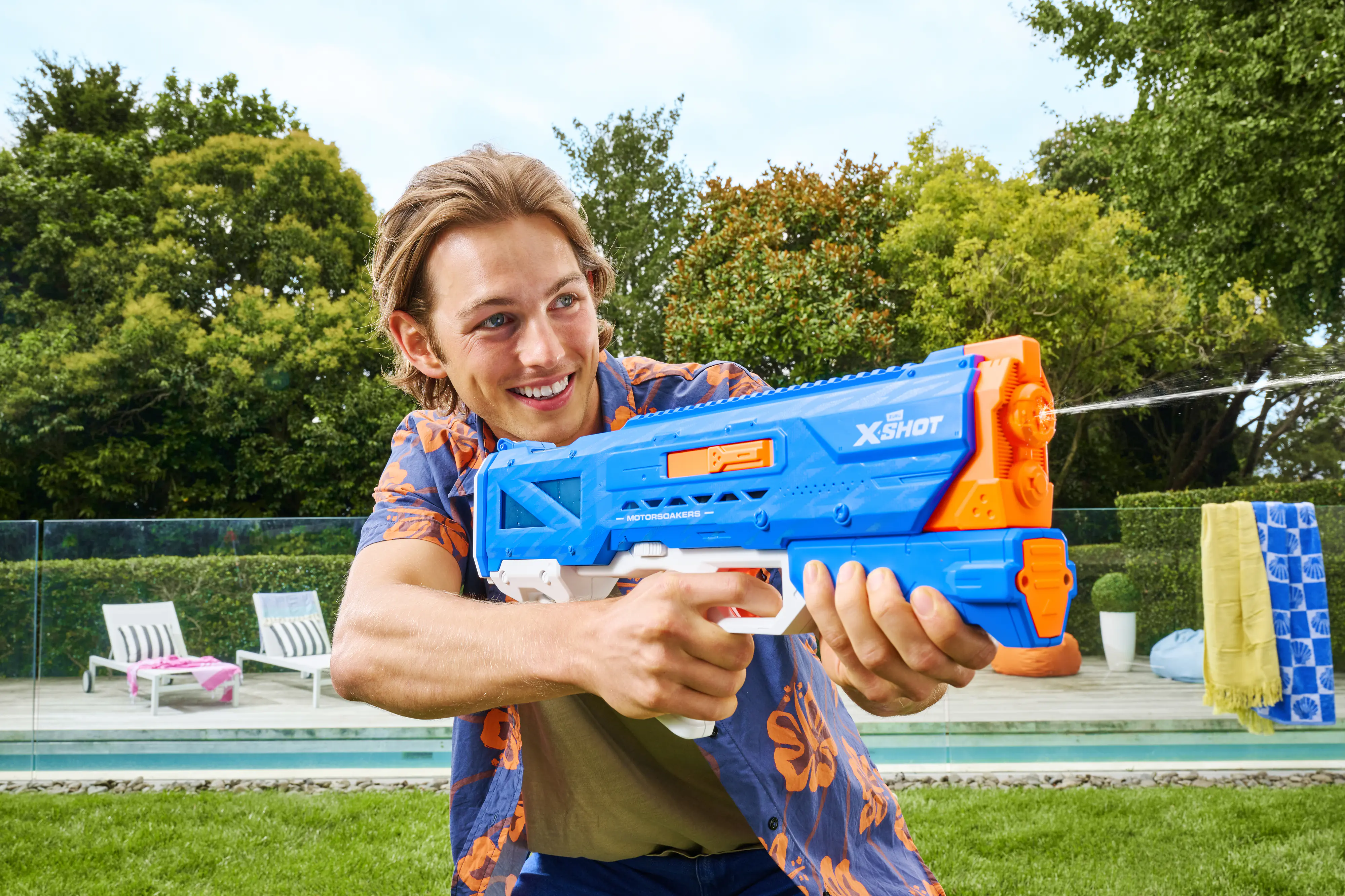 Zuru Wasserpistole X-Shot Water Motor Soaker Fast-Fill