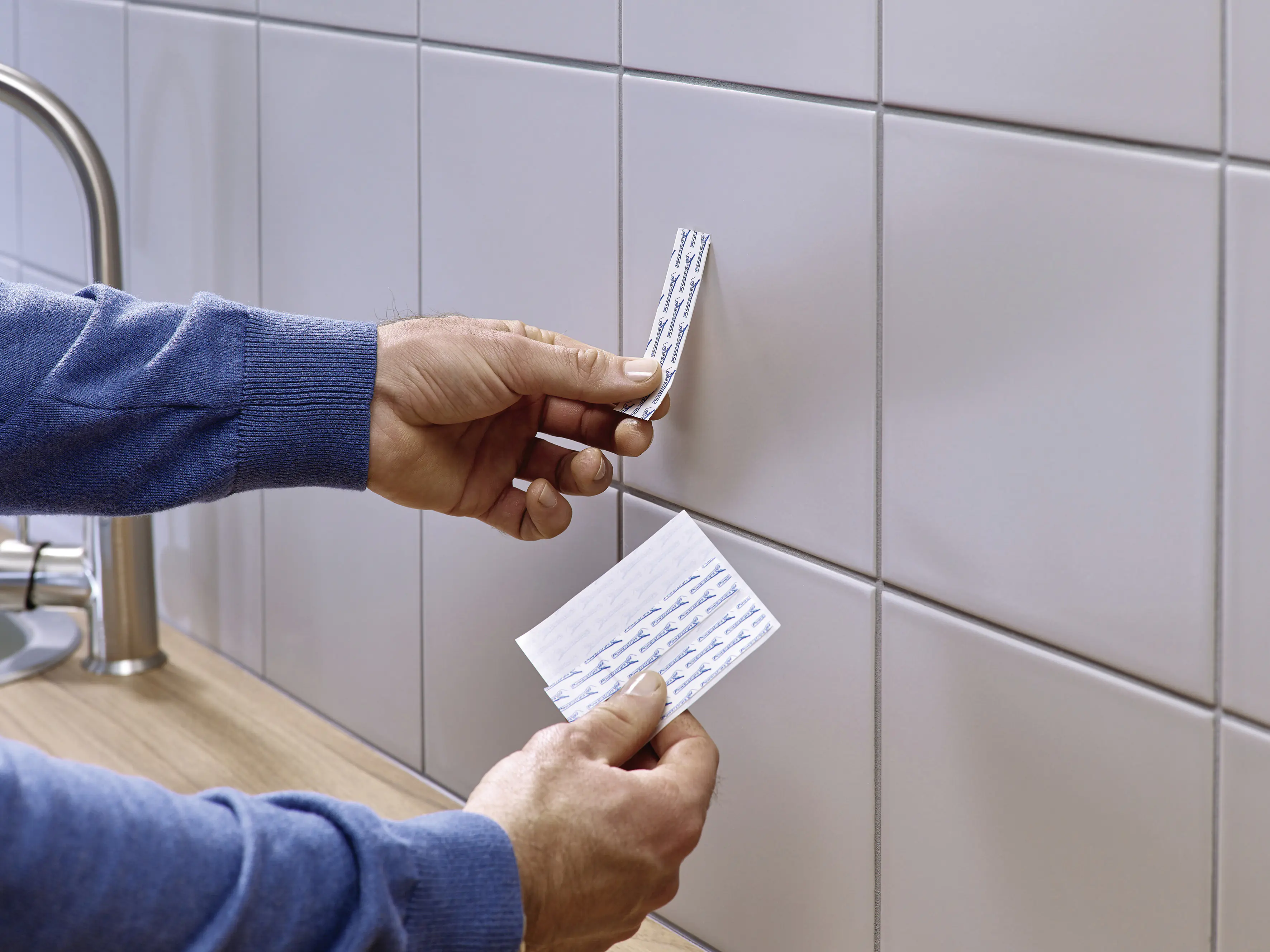 tesa Klebenagel Traglast 3 kg, 2 Stück