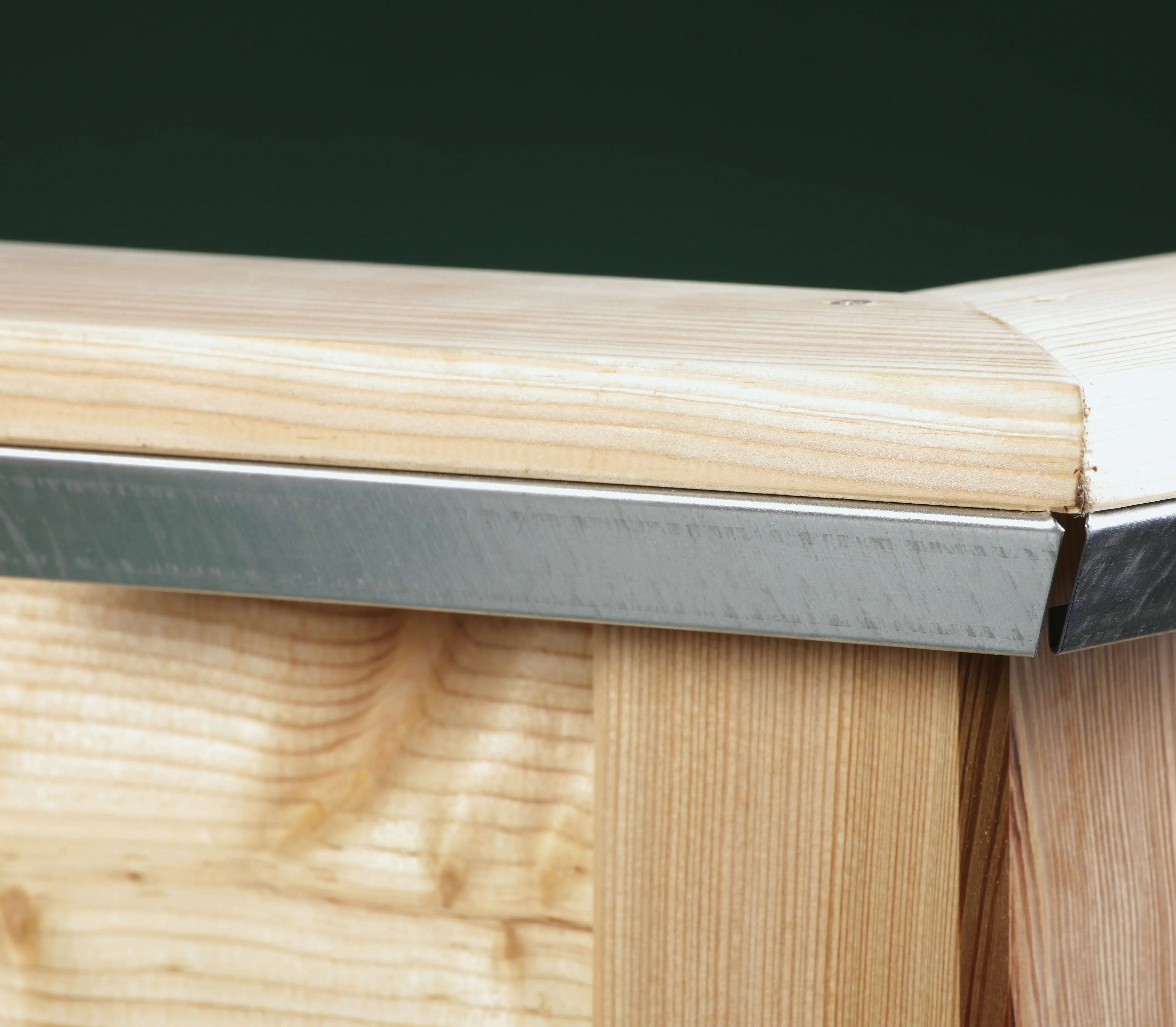 4260120342244_1 KGT Schneckenkante für Hochbeet Woody 210, verzinkt