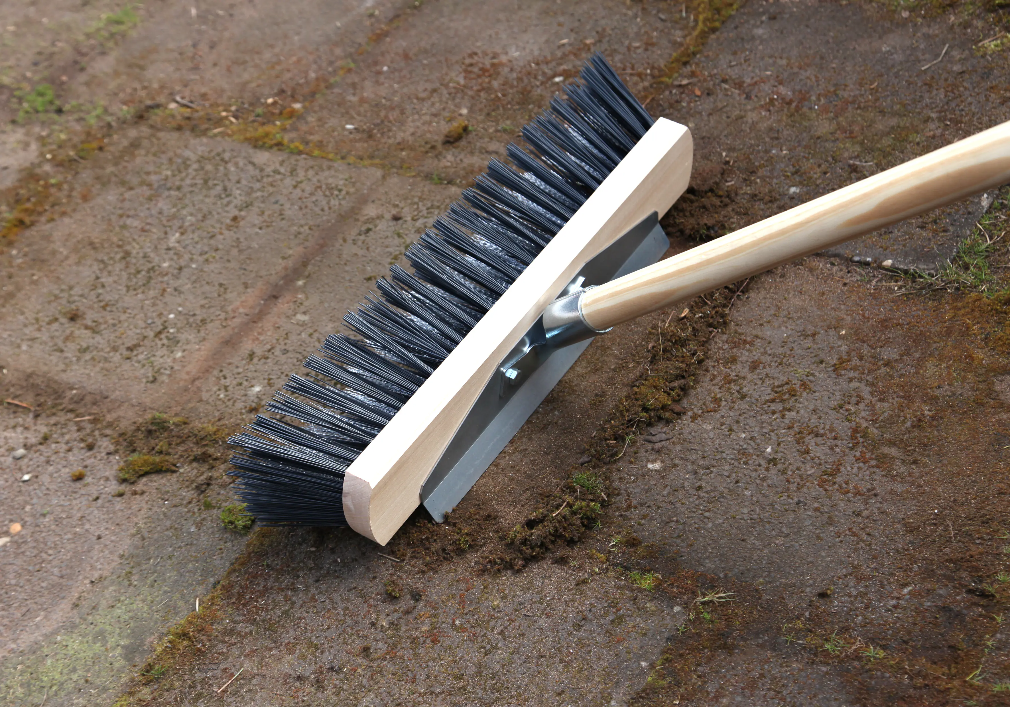 Floraworld Universalbesen mit Stiel 40 cm Arbeitsbreite