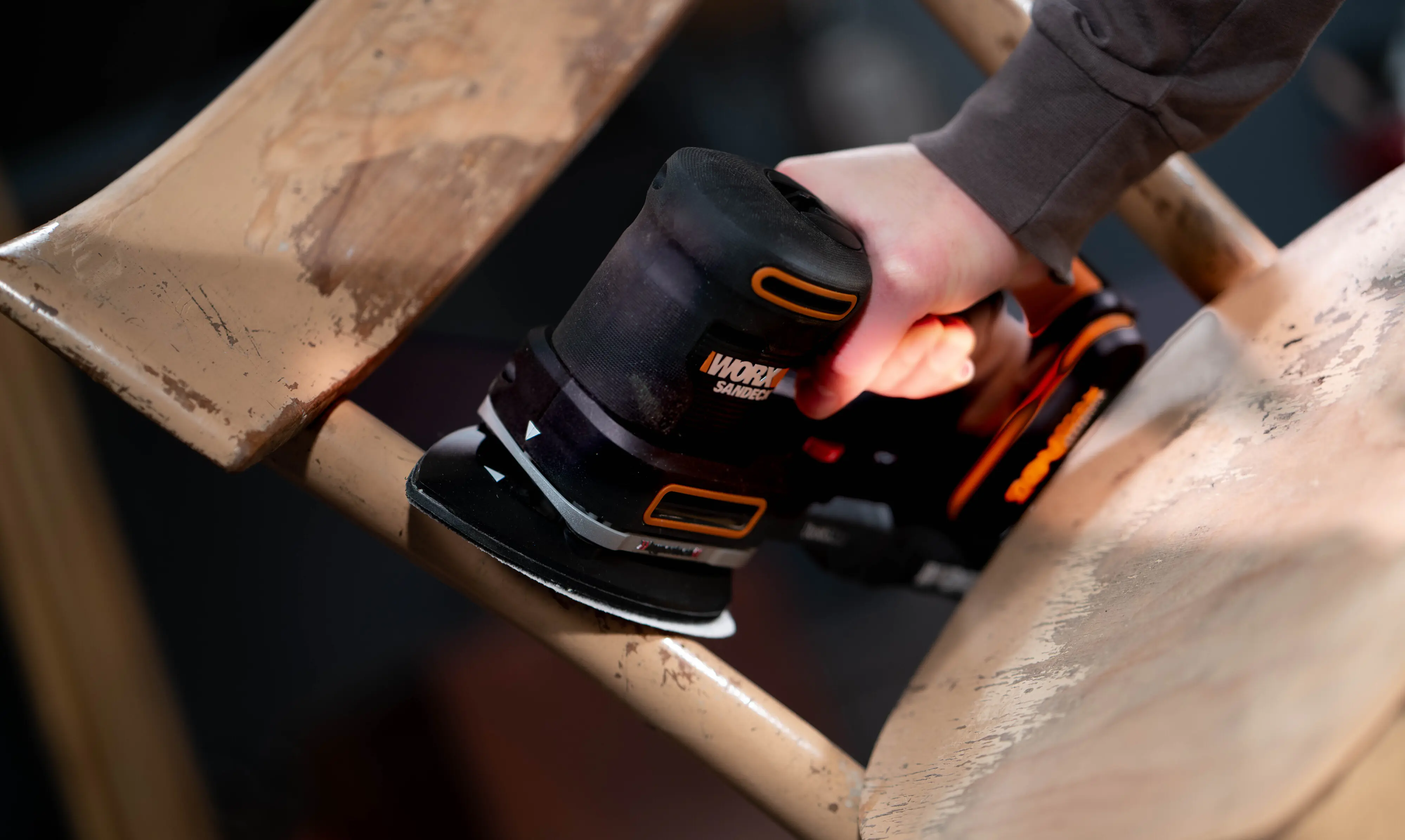 Worx Akku-Multischleifer Sonicrafter WX820 20 V inkl. Akku 2 Ah & Ladegerät Worx Akku-Multischleifer Sonicrafter WX820 20 V inkl. Akku 2 Ah & Ladegerät