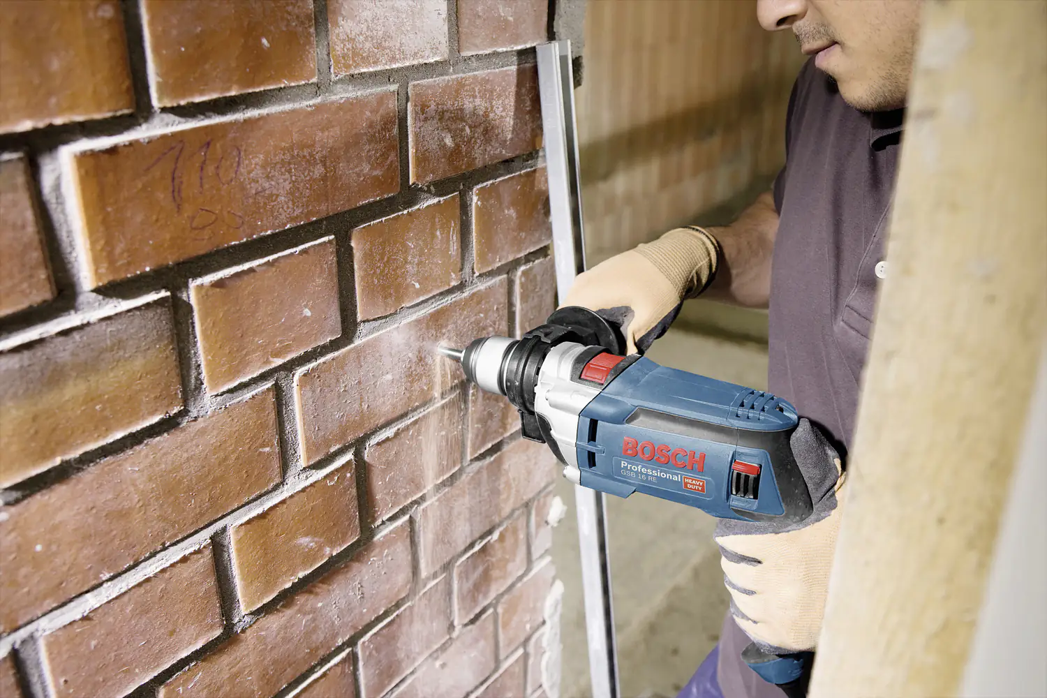 Bosch Professional Schlagbohrmaschine GSB 16 RE 750 W inkl. Bohrer-Set