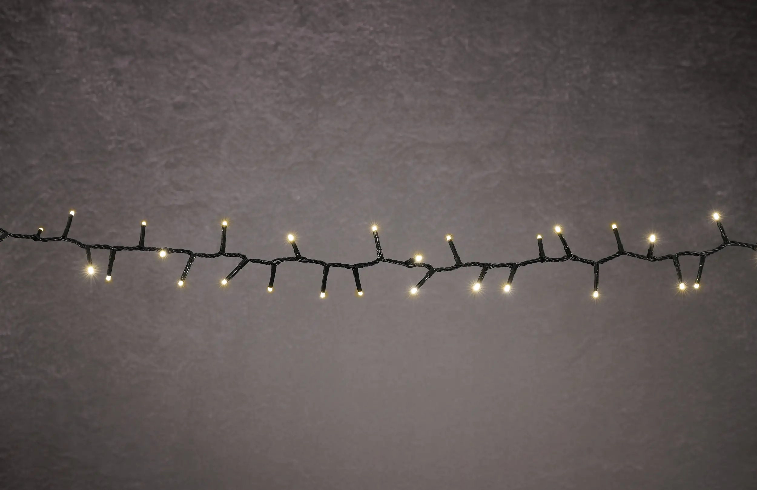 TrendLine LED-Lichterkette Premium Außen 10,7 m warmweiß-grün mit Timer, Dimmer TrendLine LED-Lichterkette Premium Außen 10,7 m warmweiß-grün mit Timer, Dimmer