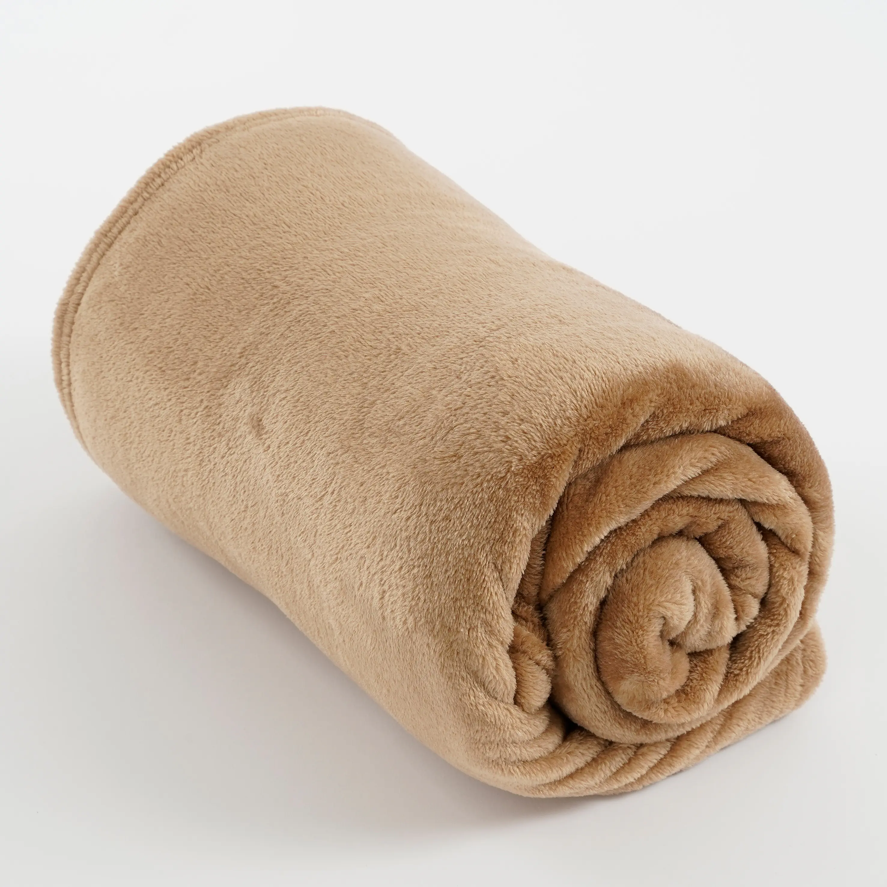 Mica Decorations Fleecedecke Famke 130 x 180 cm hellbraun Mica Decorations Fleecedecke Famke 130 x 180 cm hellbraun