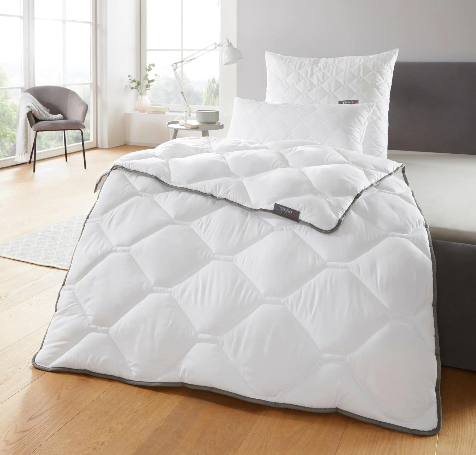 Badenia Steppbettdecke Trendline Micro Mono 200 x 200 cm weiß