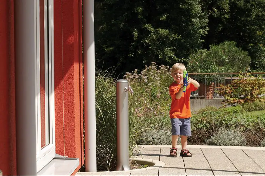 Garantia Wasserzapfsäule Rondo Ø 12,5 cm x 90 cm Garantia Wasserzapfsäule Rondo Ø 12,5 cm x 90 cm