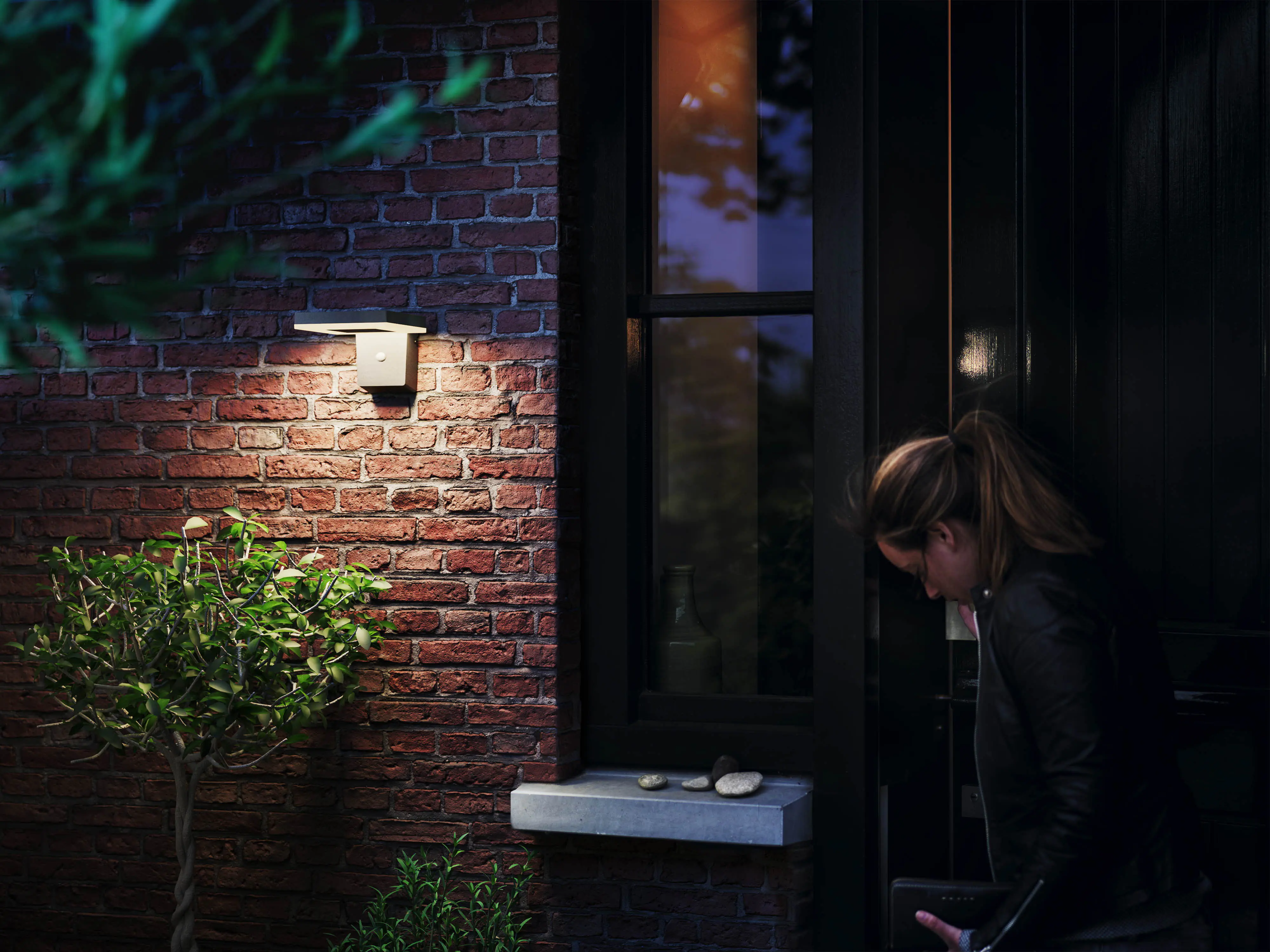 Solar Wandleuchte Zonal 21,4 x 16,7 x 14,2 cm schwarz